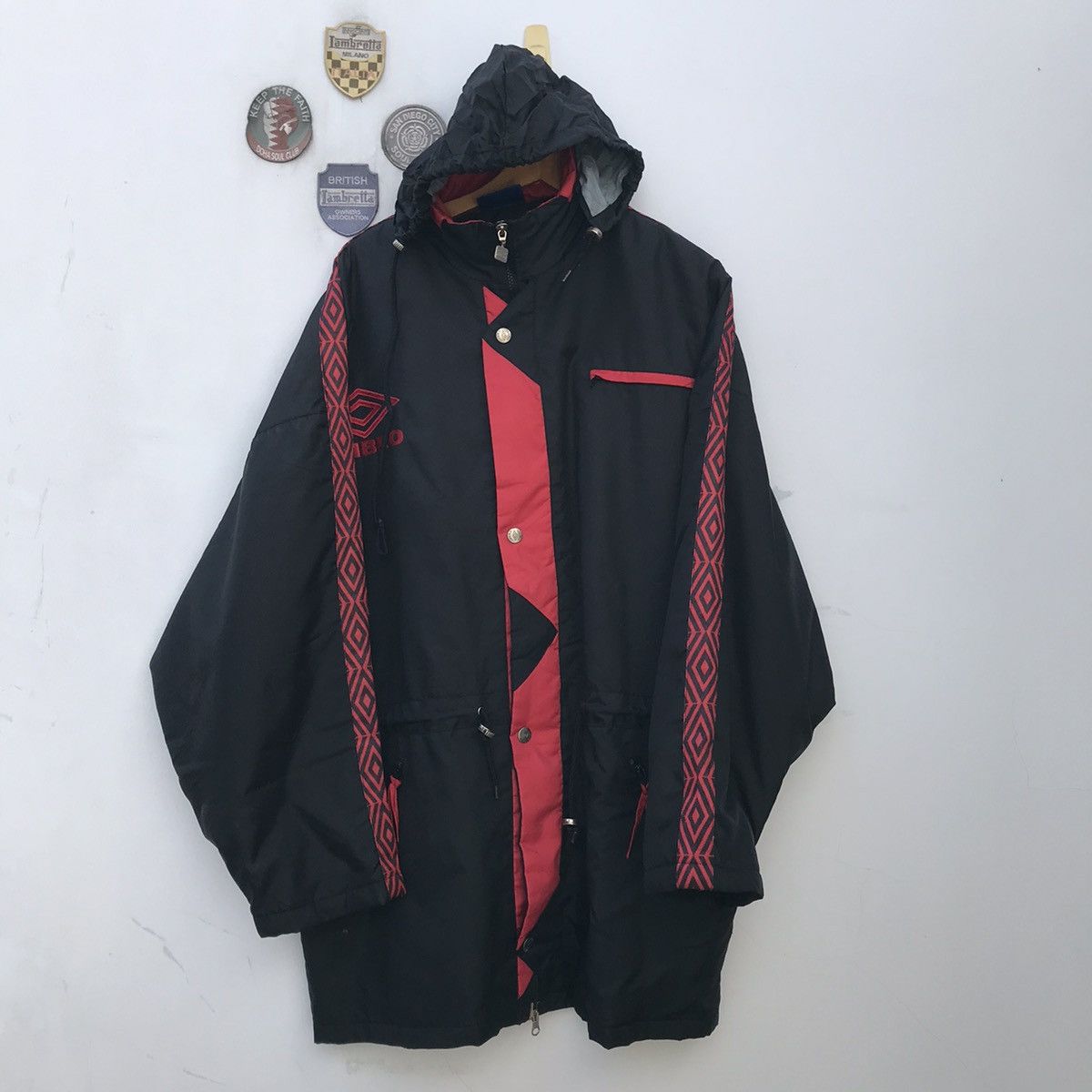 Umbro × Vintage Vintage 1990s Umbro Padded Anorak Template Bench trench Coat Size US L / EU 52-54 / 3 - 12 Thumbnail