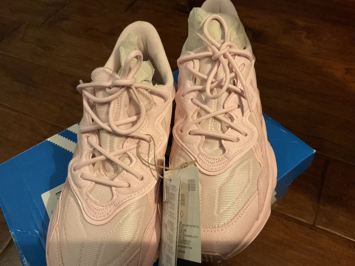 Adidas Women’s Pink Adidas Ozweego Size US 9.5 / IT 39.5 - 4 Thumbnail