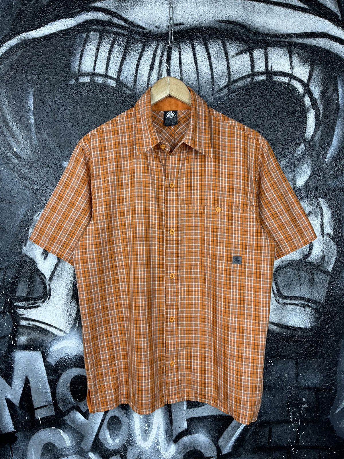 Nike ACG Vintage Nike ACG Y2K Orange Check Short Sleeve Shirt Size S Size US S / EU 44-46 / 1 - 3 Thumbnail