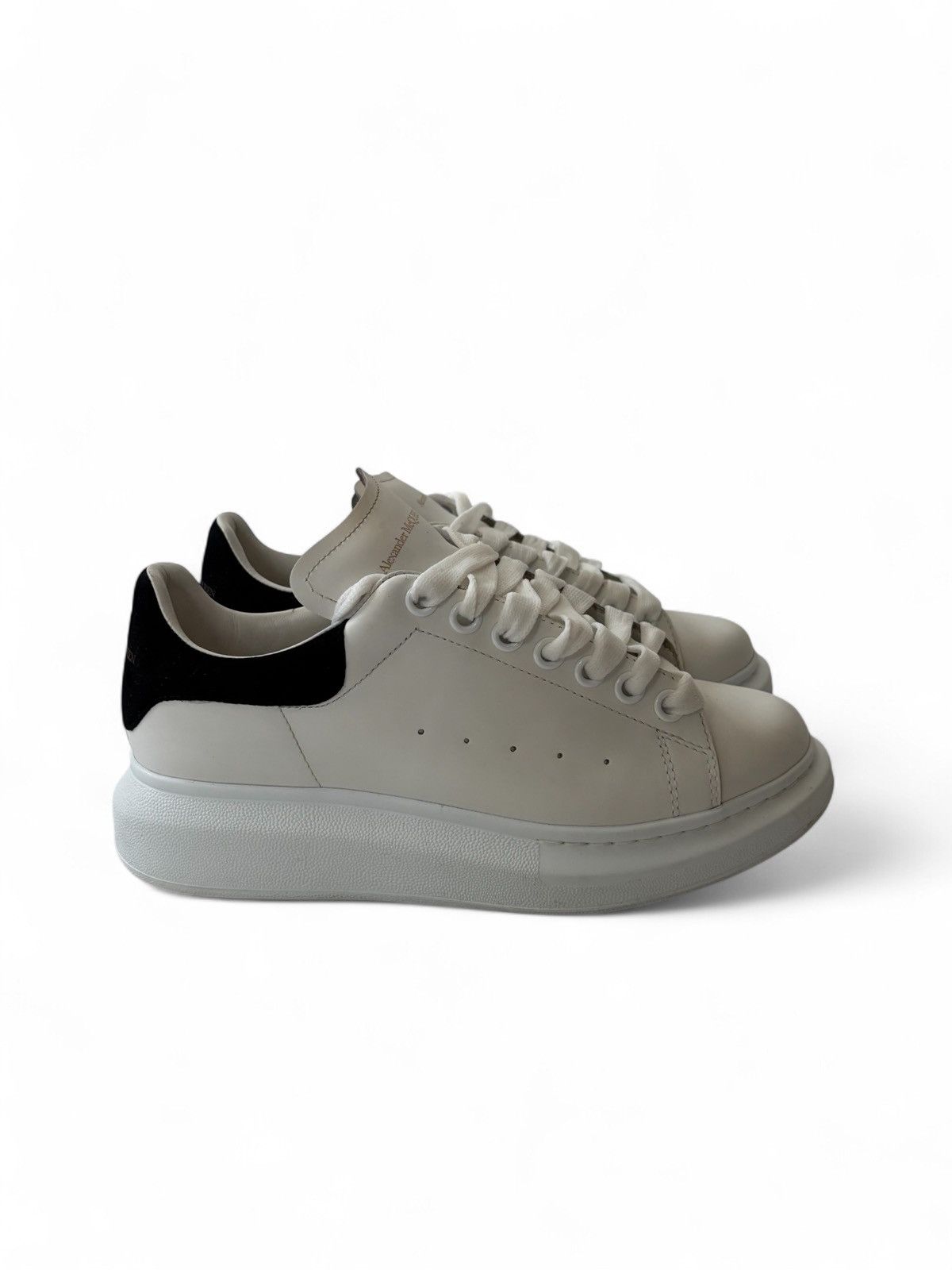 Alexander McQueen Alexander McQueen Oversize leather sneakers Size US 9 / IT 39 - 2 Thumbnail