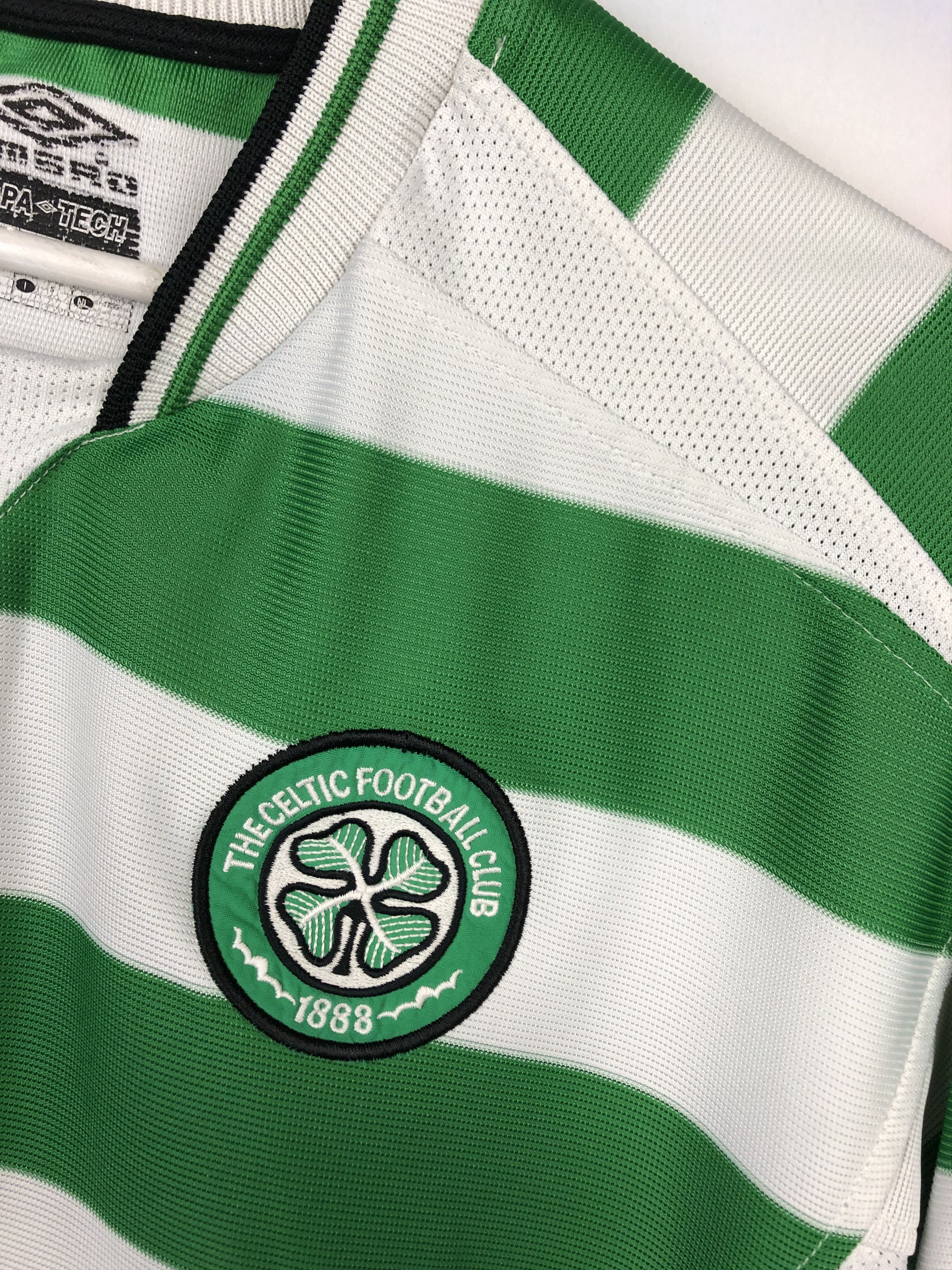 Vintage Celtic Home football shirt 2001 Soccer Umbro Jersey Trikot Size US S / EU 44-46 / 1 - 4 Thumbnail