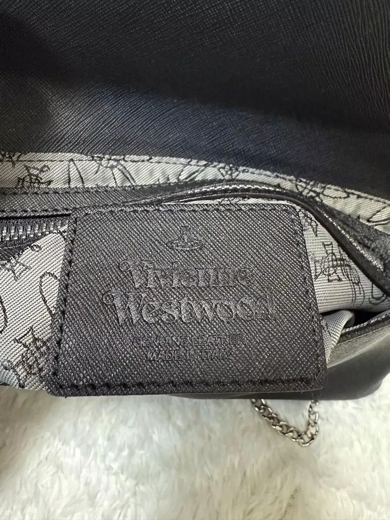 Vivienne Westwood Vivienne Westwood size os Saturn leather black long strip u Size ONE SIZE - 7 Thumbnail
