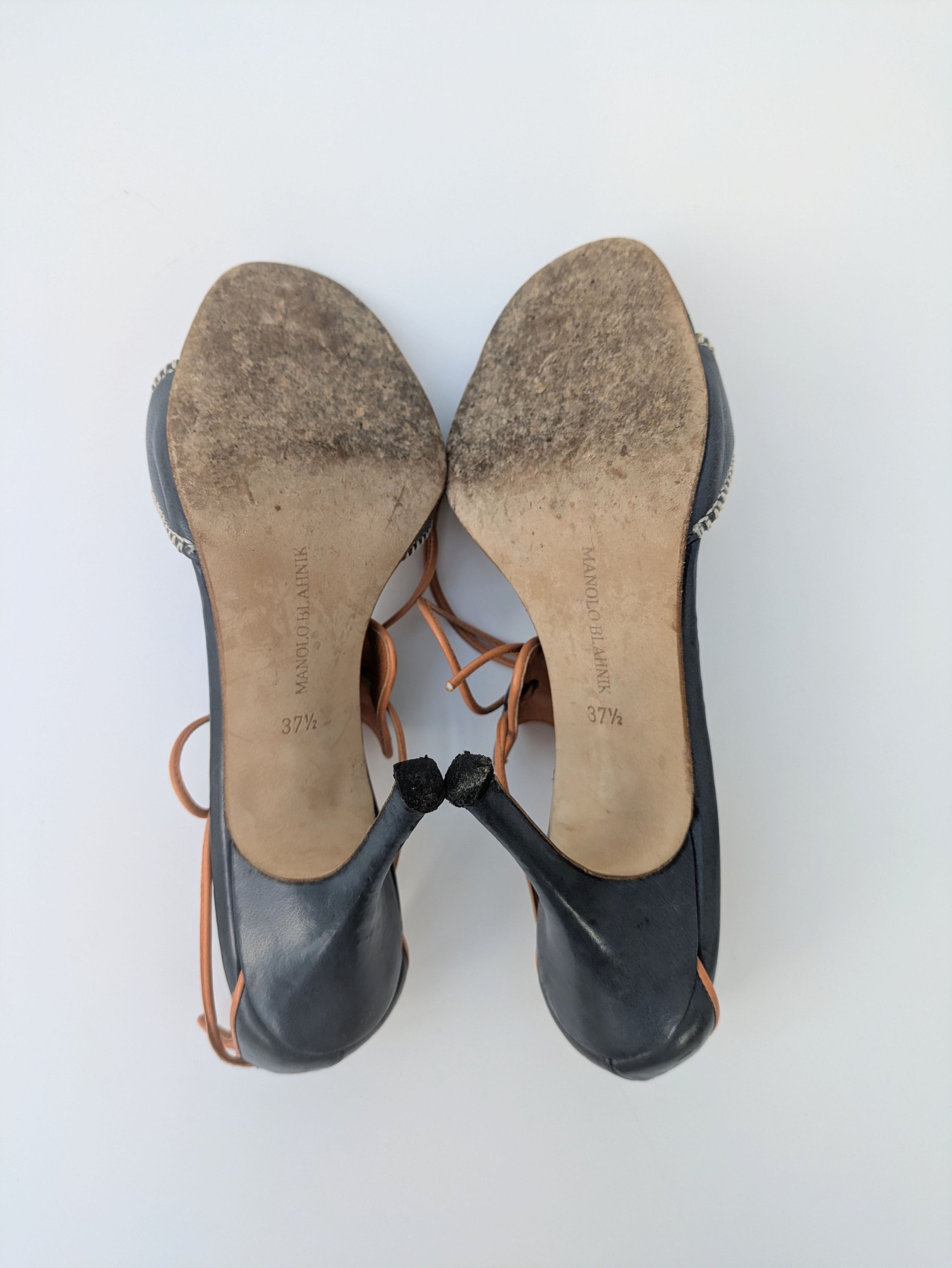 Manolo Blahnik Vintage Manolo Blahnik blue tan t-bar heels early 2000s Size US 6.5 / IT 36.5 - 7 Thumbnail