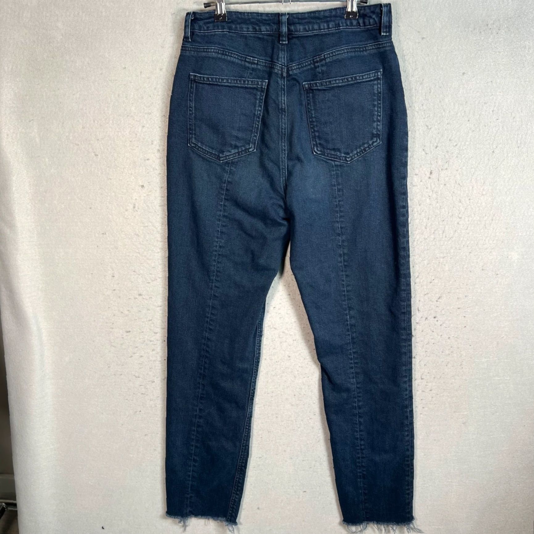Asos ASOS Mens Tapered Leg Jeans Size 30 Blue Cotton Blend Denim Size US 30 / EU 46 - 2 Thumbnail