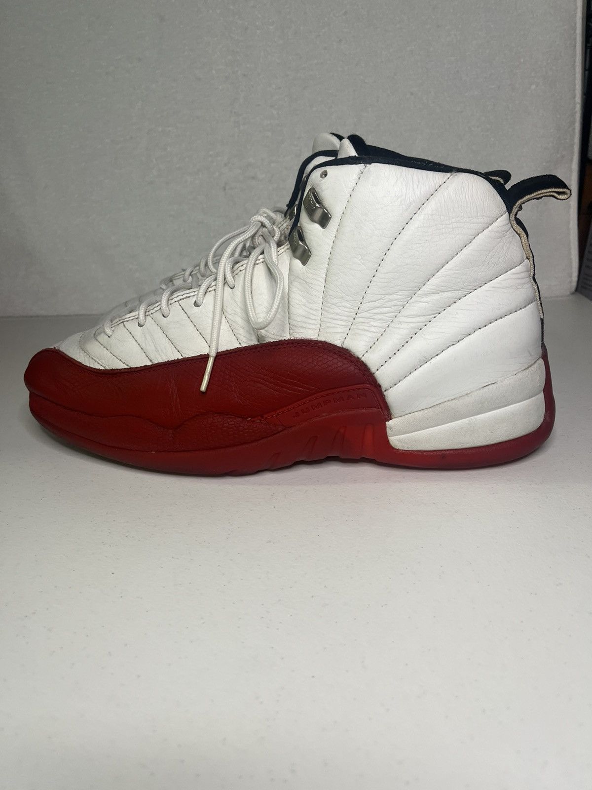 Nike Nike Air Jordan 12 OG Cherry 1997 Size 14 Size US 14 / EU 47 - 6 Thumbnail