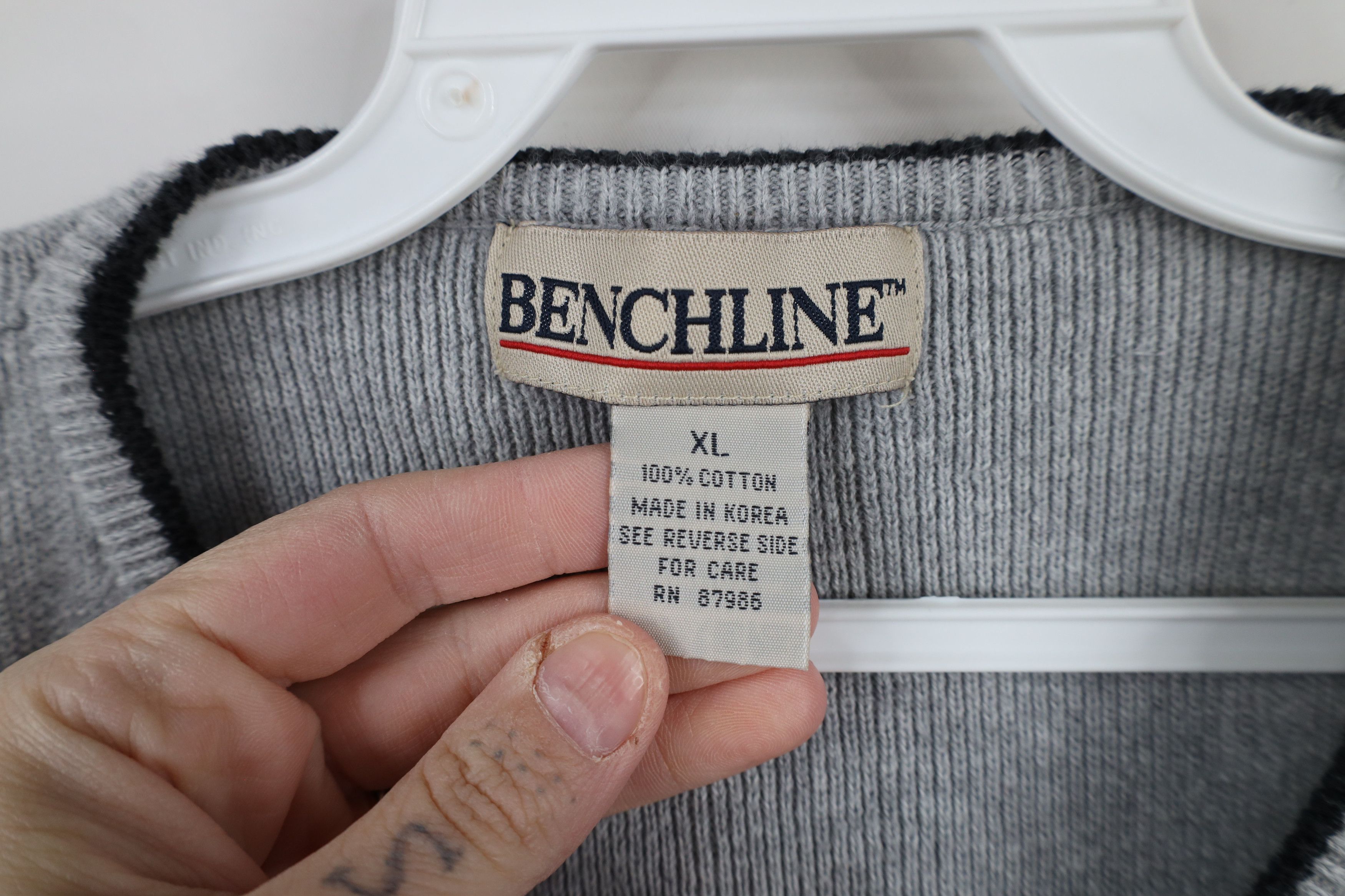 Vintage Vintage 90s Streetwear Ribbed Knit V-Neck Sweater Vest Gray Size US XL / EU 56 / 4 - 4 Thumbnail