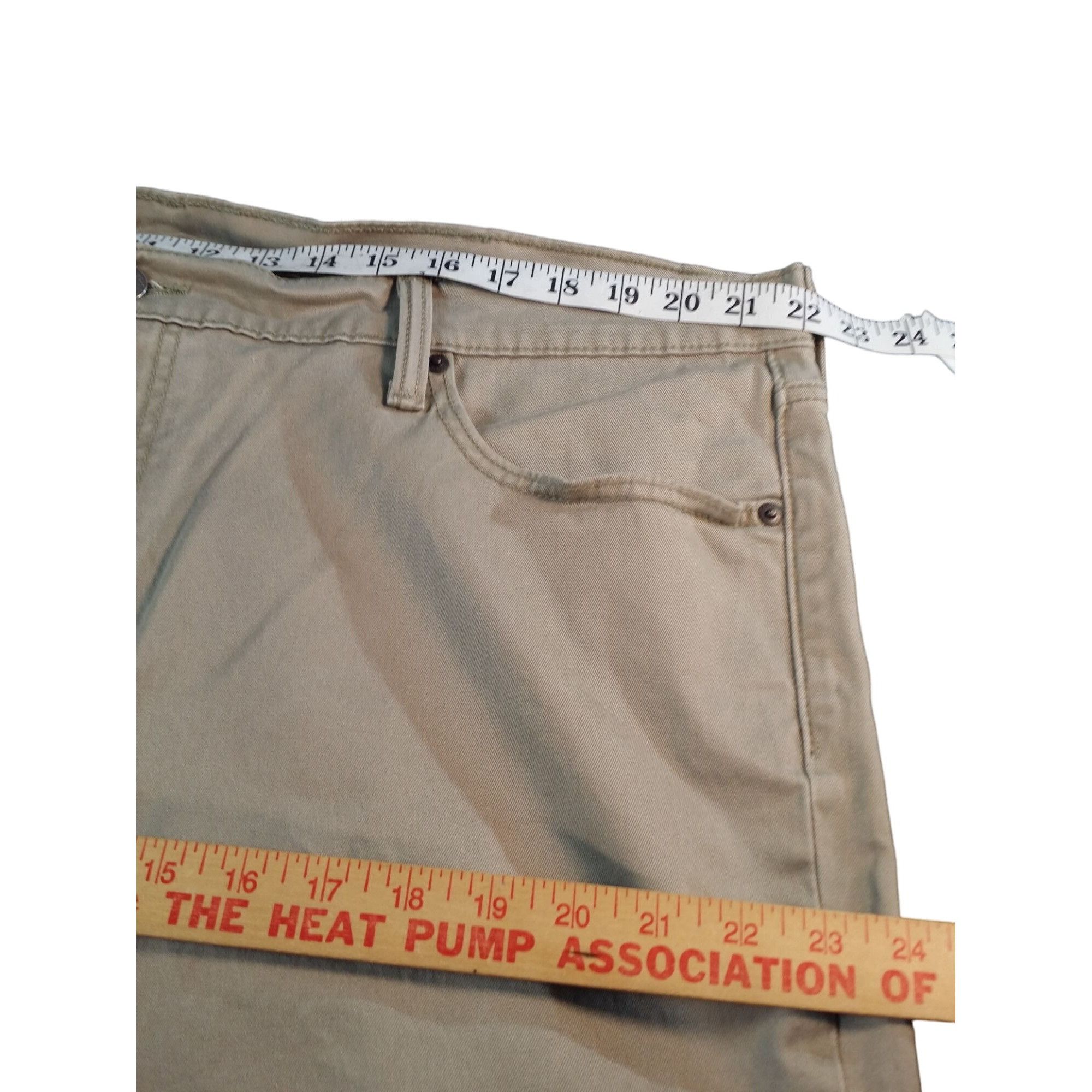 Levi's Levi's 541 Jeans Men Sz 42 X 32 Khaki Beige Denim White Labe Size US 42 / EU 58 - 2 Thumbnail