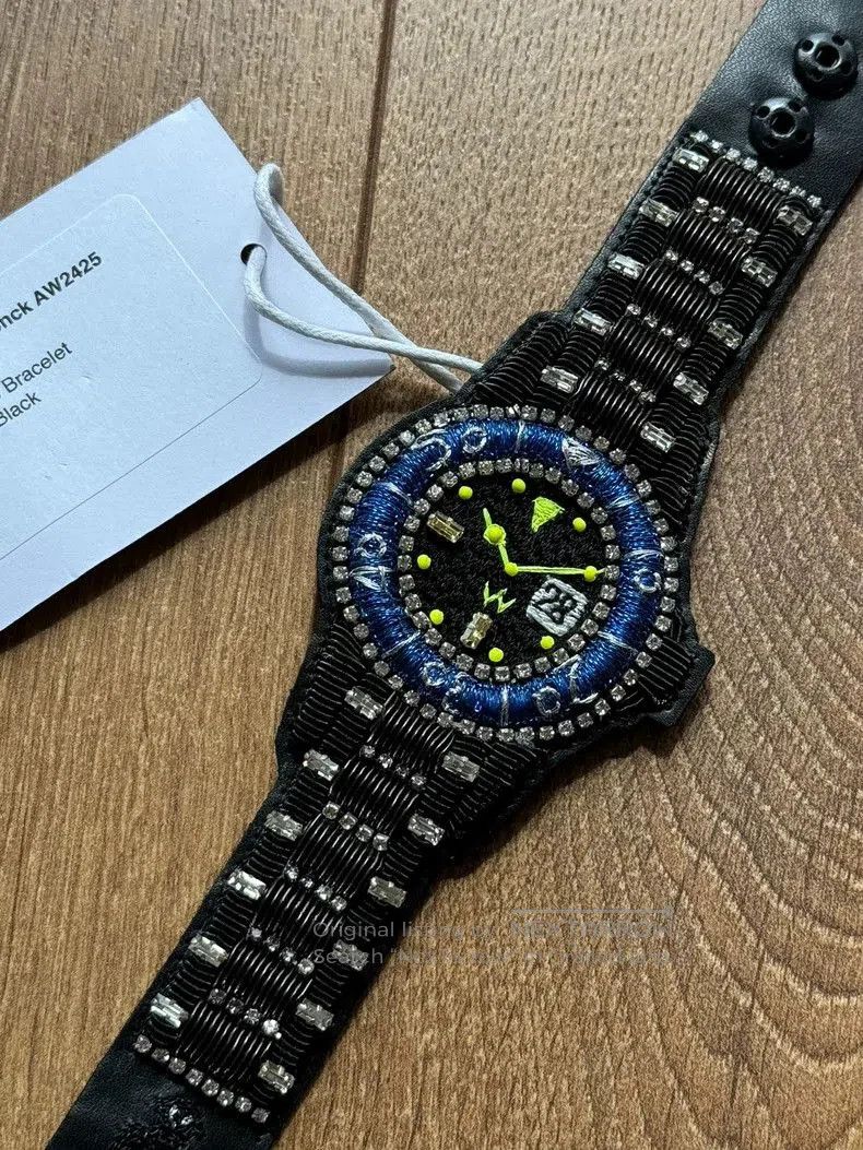Walter Van Beirendonck Walter Van Beirendonck Black Dive Bracelet Watch . Size ONE SIZE - 3 Thumbnail