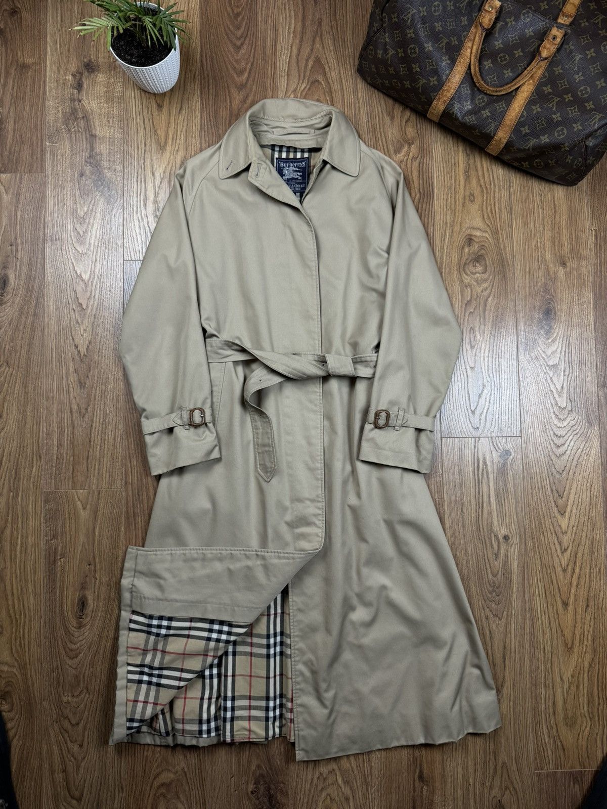 Burberry Vintage trench coat Burberry original luxury streetwear item Size L / US 10 / IT 46 - 2 Thumbnail