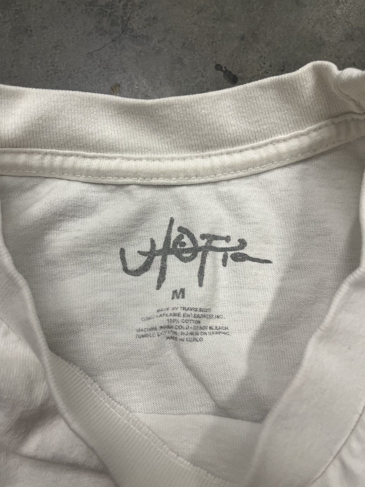 Travis Scott Travis Scott utopia tee shirt Size US M / EU 48-50 / 2 - 4 Thumbnail