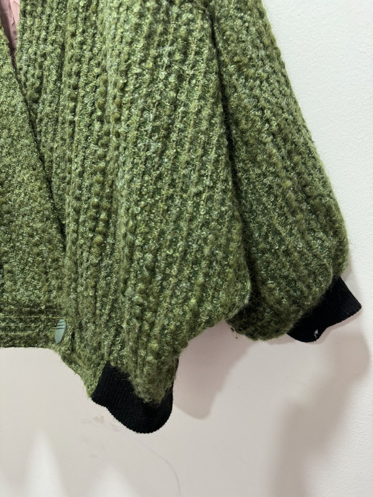 Japanese Brand JAPANESE DESIGN CASHMERE WING STYLE CARDIGAN Size M / US 6-8 / IT 42-44 - 9 Thumbnail