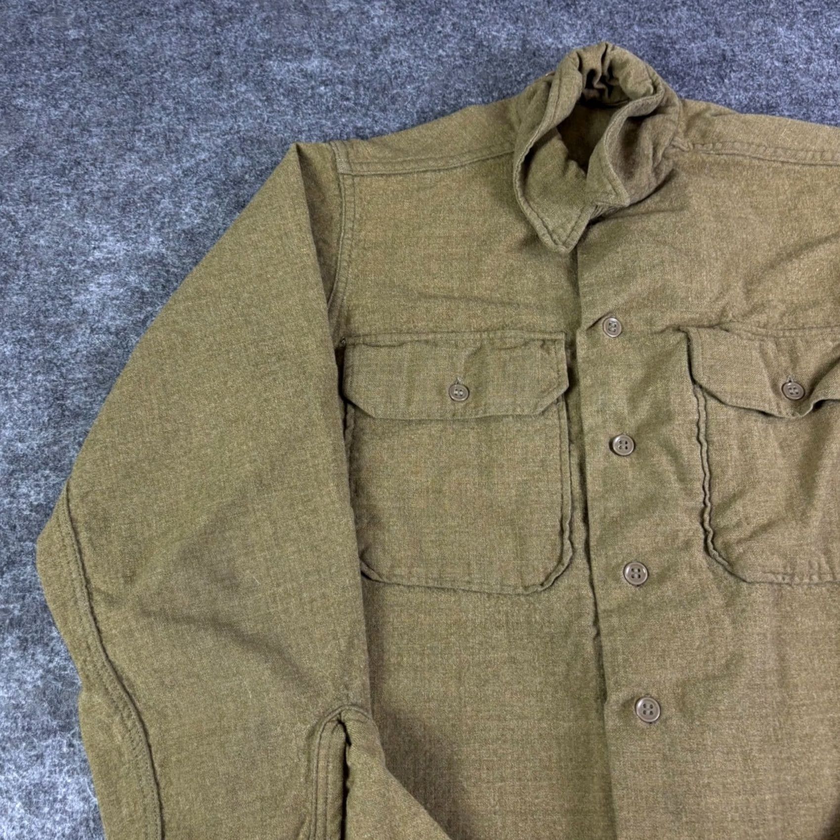 Vintage VINTAGE Military Wool Flannel Field Shirt Khaki Brown Button Up Heavyweight Pockets Casual Mens S Brown Size US S / EU 44-46 / 1 - 7 Thumbnail