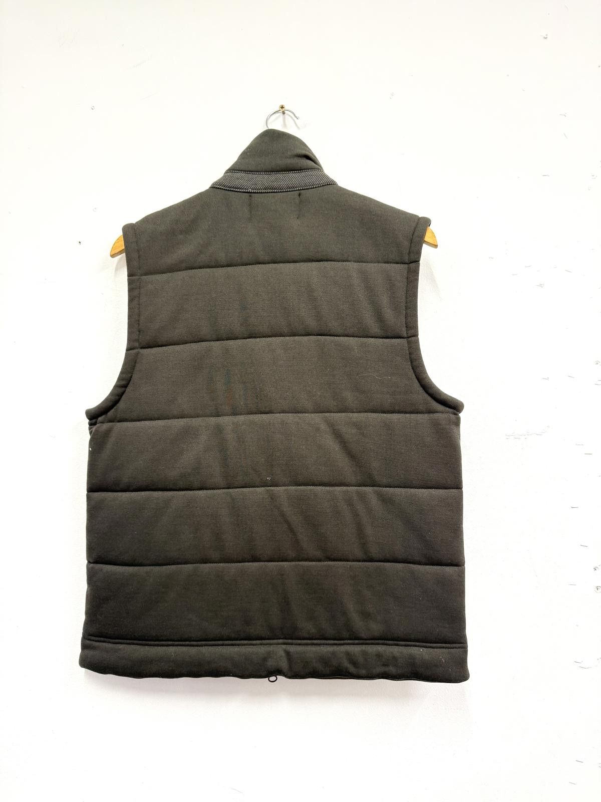 Banana Republic Banana Republic Grey Quilted Sleeveless Puffer Vest Size S/P Size US S / EU 44-46 / 1 - 4 Thumbnail
