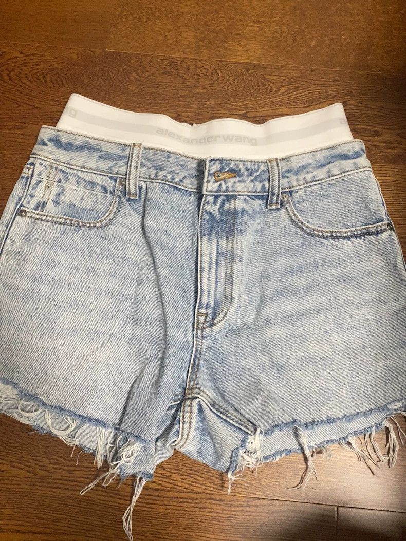 Alexander Wang Alexander Wang Denim Shorts- Size 27" / US 4 / IT 40 - 1 Thumbnail