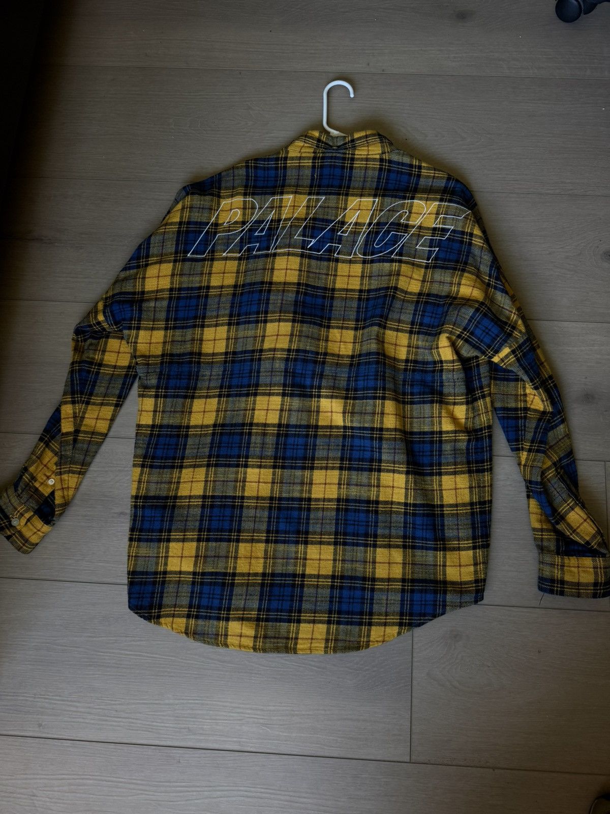 Palace Flannel Drop Shoulder shirt size L Size US L / EU 52-54 / 3 - 2 Thumbnail