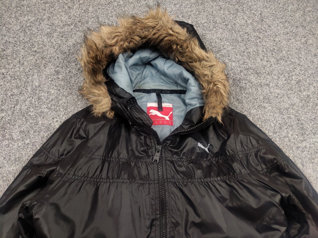 Puma Vintage Puma Fur Hoodie Back Zip Jacket Y2K l.g.b. Style Size US S / EU 44-46 / 1 - 3 Thumbnail