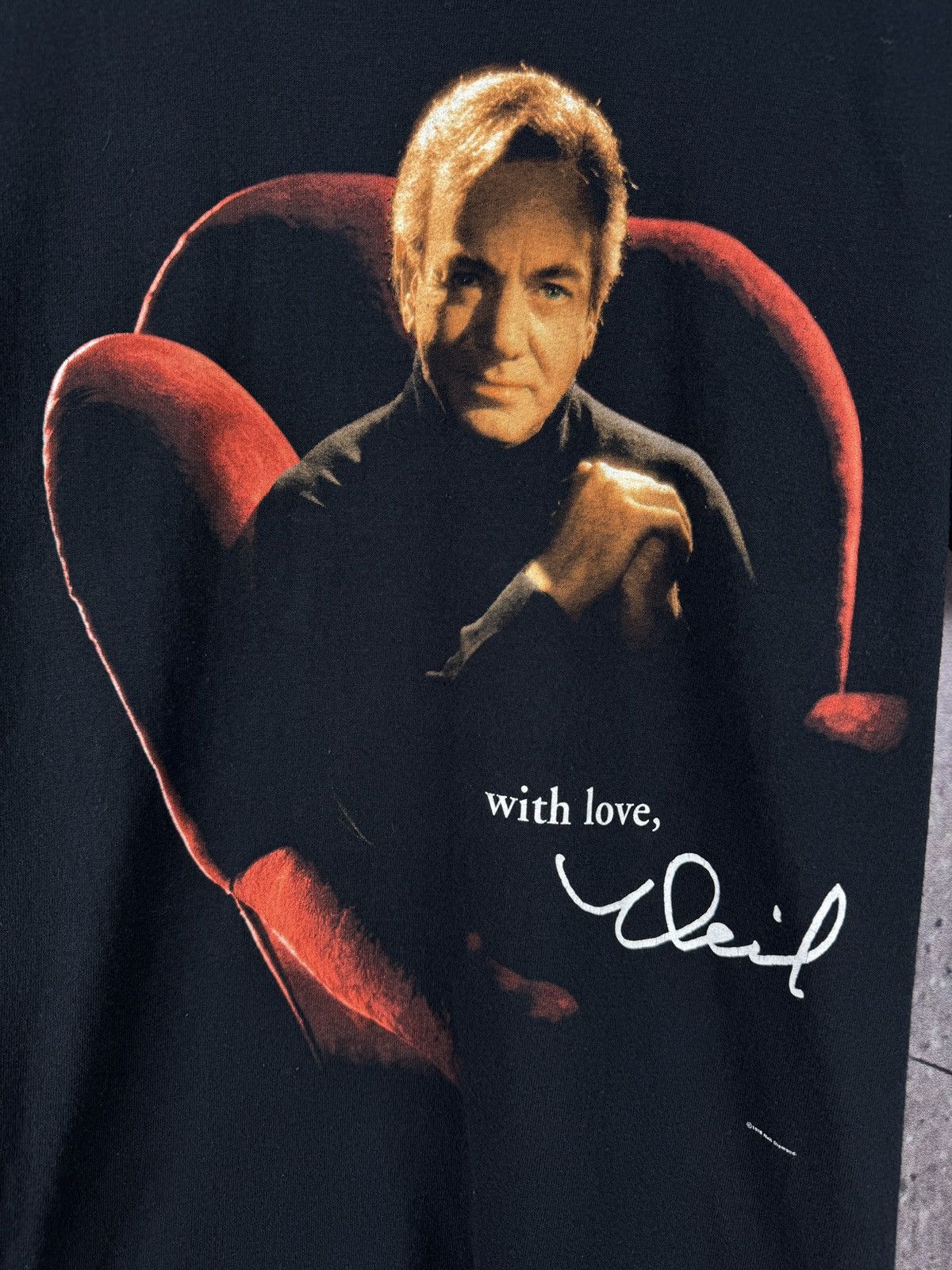 Vintage Neil Diamond 1998–1999 World Tour T-Shirt – Vintage Band Tee Size US L / EU 52-54 / 3 - 6 Thumbnail