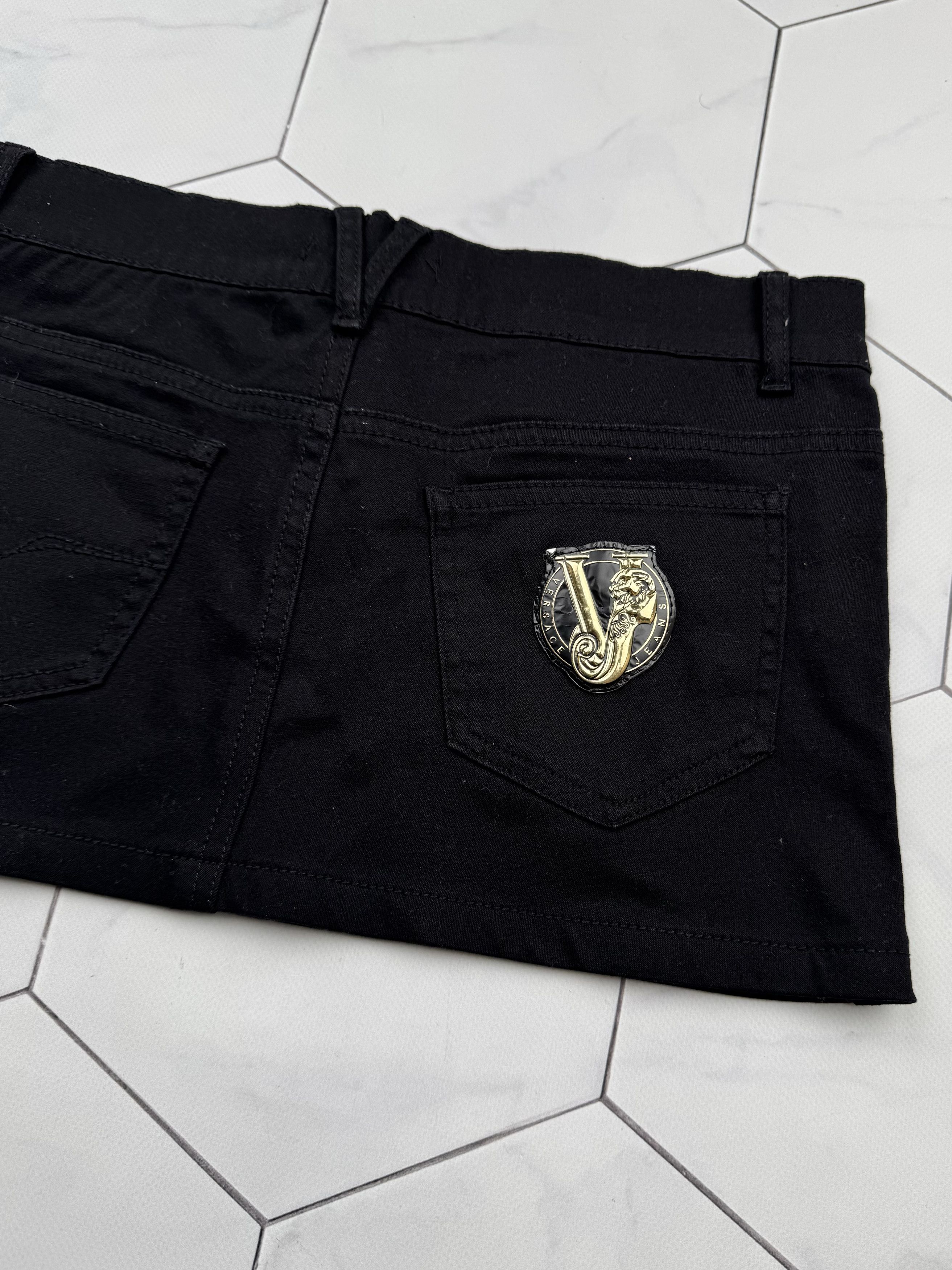 Versace Versace Jeans Mini Skirt (B49) Size 27" / US 4 / IT 40 - 10 Thumbnail