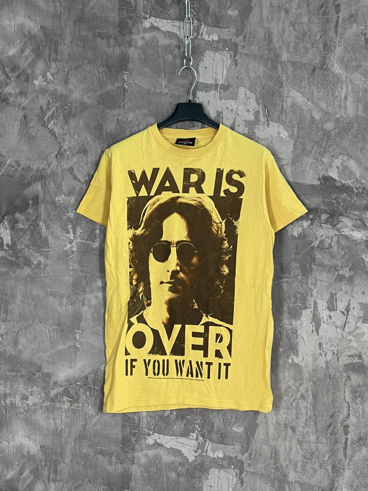 Band Tees John Lennon Vintage 90s T shirt by Ziion Size US S / EU 44-46 / 1 - 1 Thumbnail