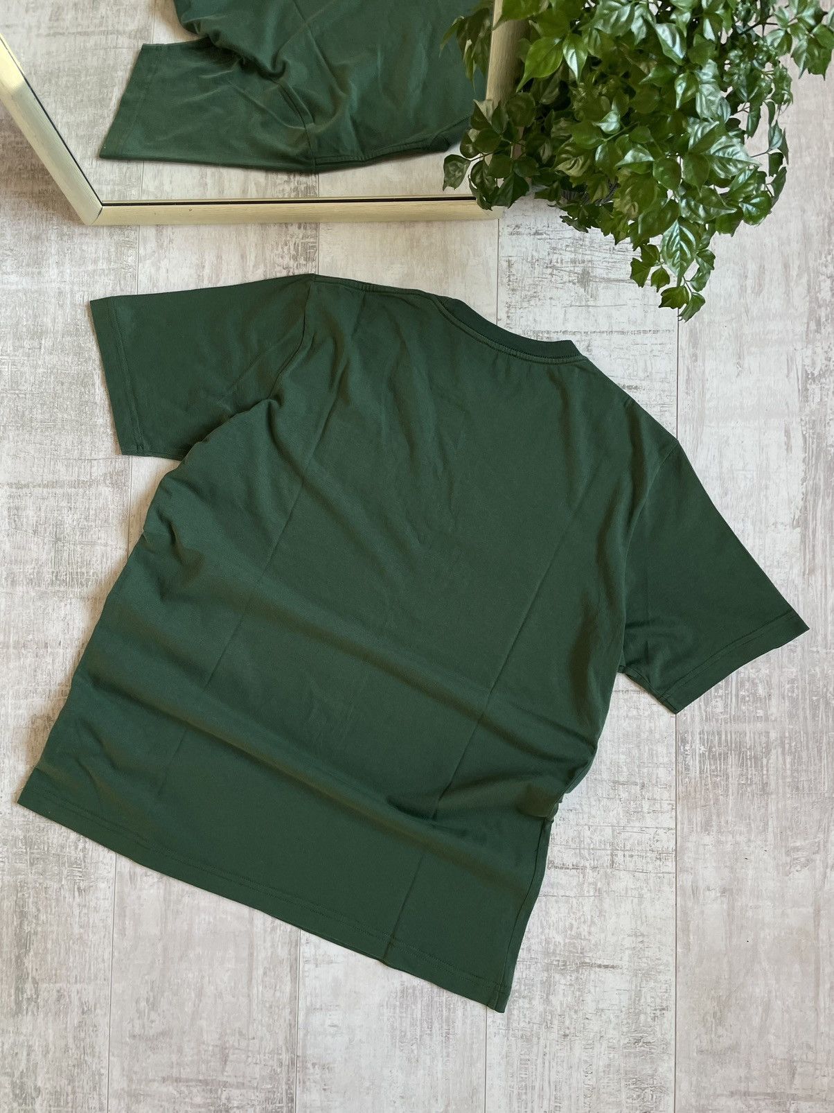 Diesel × Vintage Diesel Denim Division Y2K T-Shirt Vintage Knit Big Logo Size US L / EU 52-54 / 3 - 11 Thumbnail