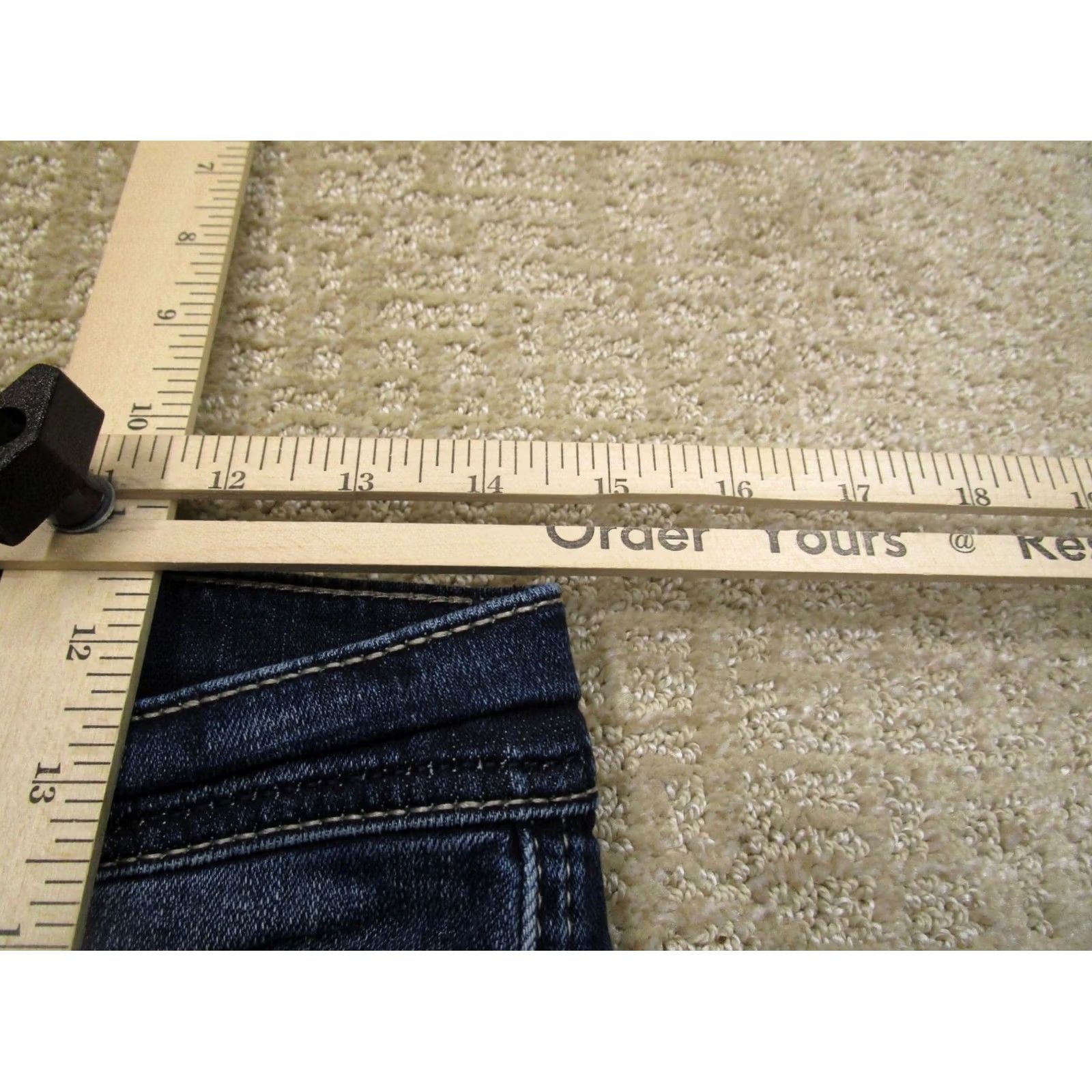 Vintage BKE Alec Jeans Men 29 Blue Buckle Skinny Denim Dark Wash 5-Pocket Hipster Preppy 90s Style Mens Size US 29 - 5 Thumbnail
