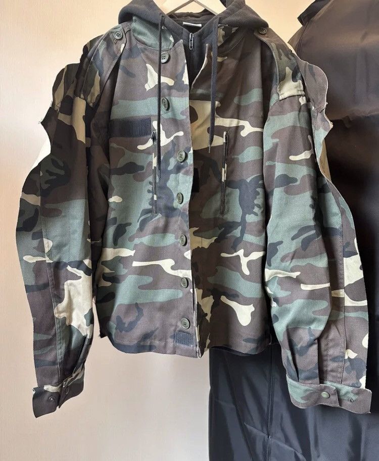 Vetements Vetements camouflage jacket hoodie Size US L / EU 52-54 / 3 - 2 Thumbnail