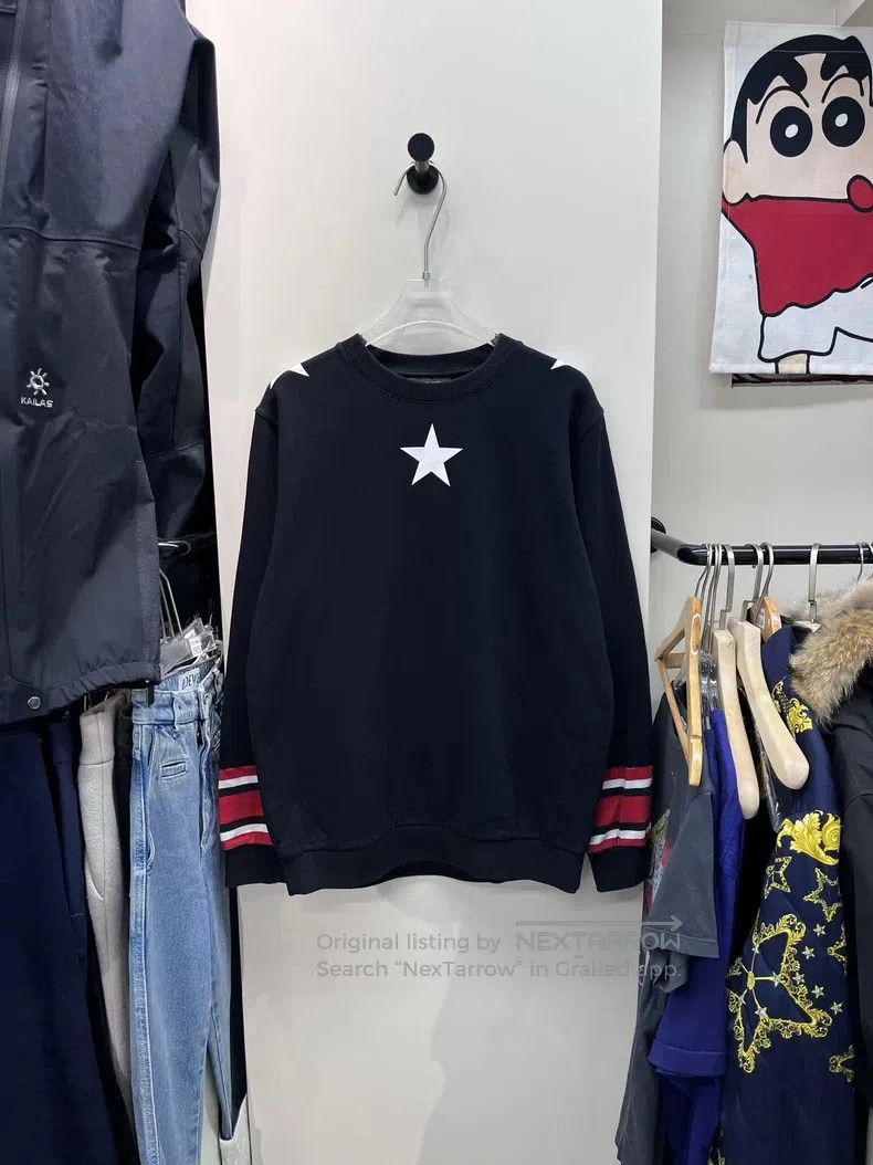 Givenchy Givenchy Star Sweatshirt Size US M / EU 48-50 / 2 - 1 Thumbnail
