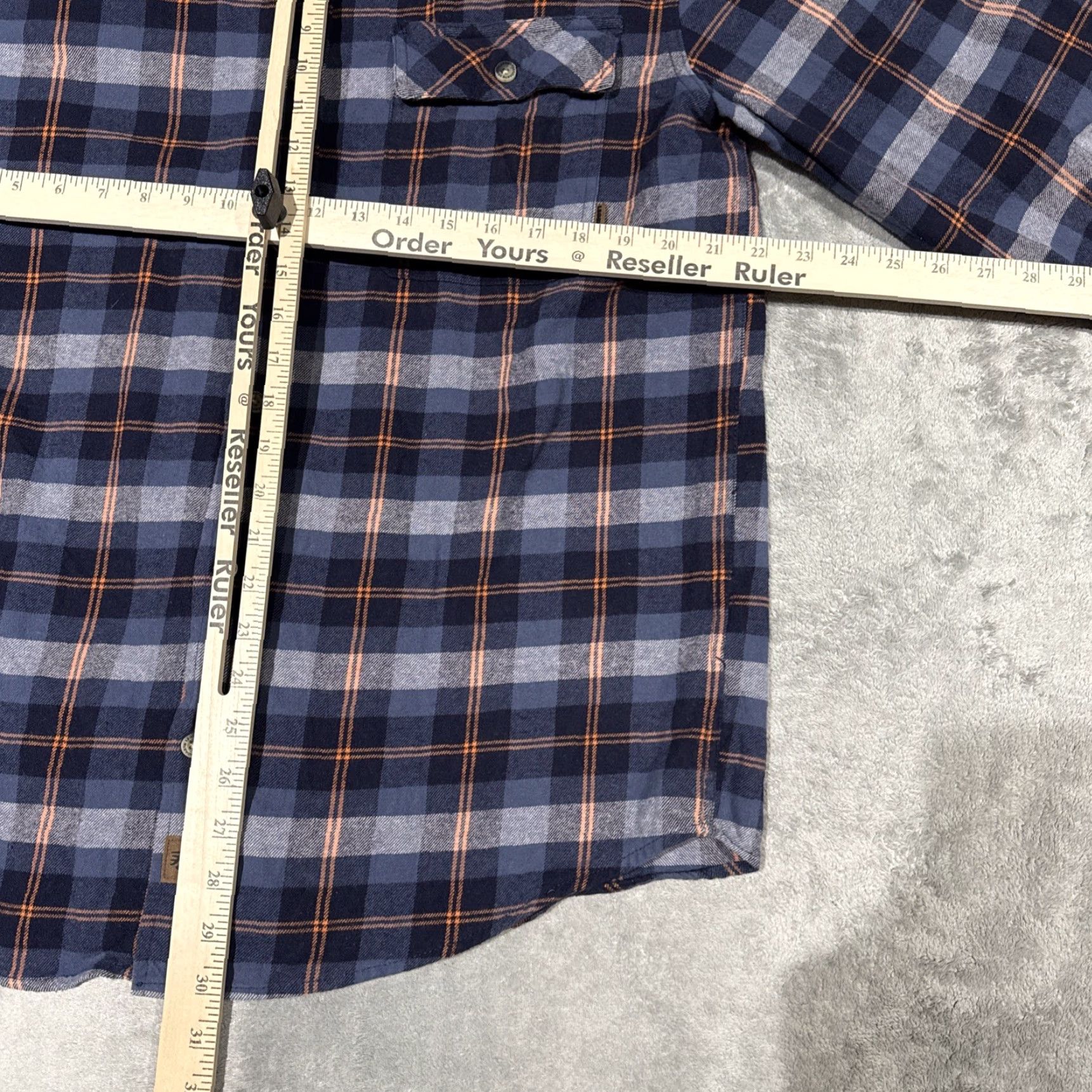 Vintage Legendary Whitetails Buck Camp Shirt Mens Large Blue Plaid Flannel Outdoor Size US L / EU 52-54 / 3 - 6 Thumbnail
