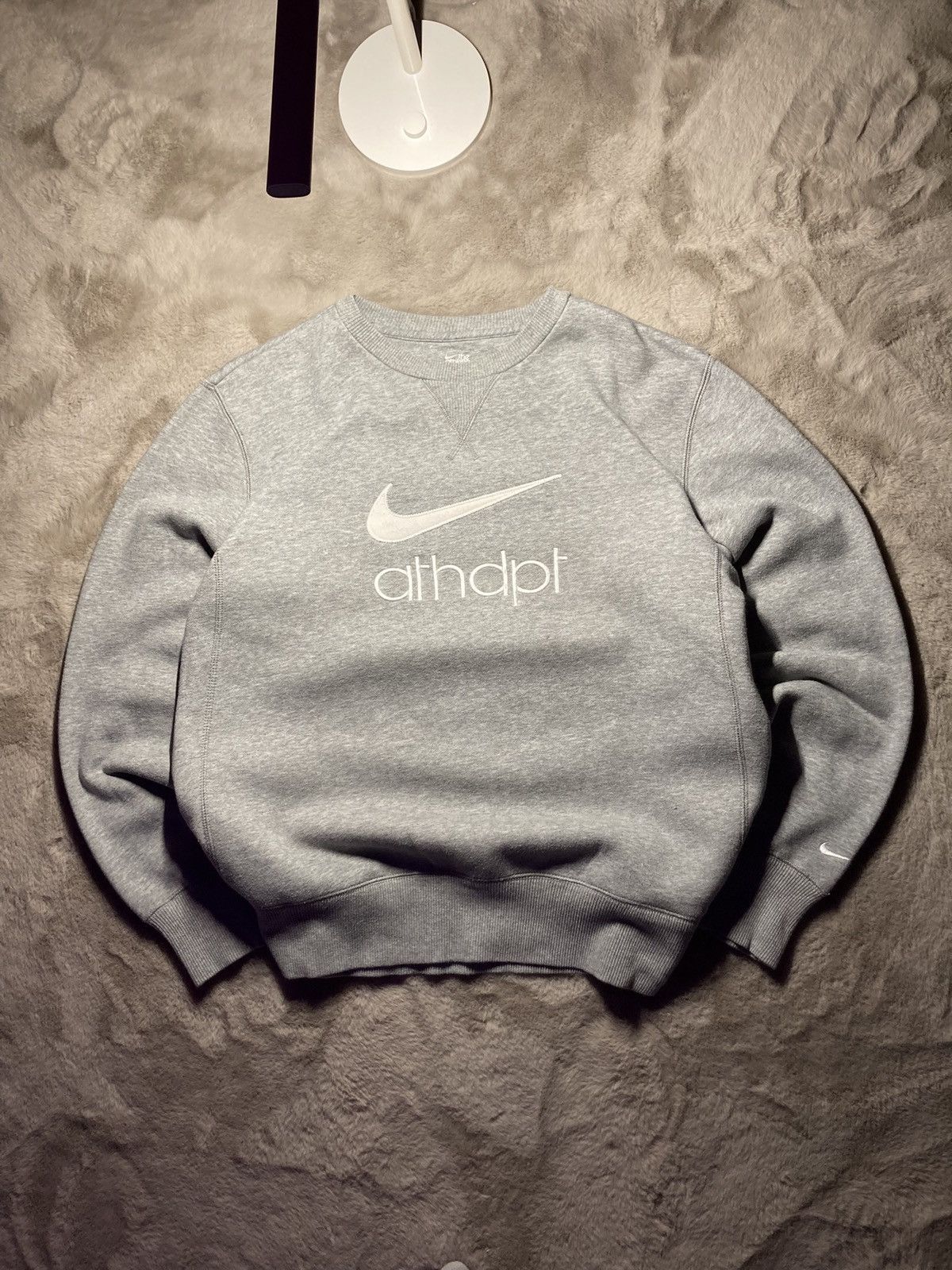 Nike × Vintage ⛩️ Vintage Nike Athletic basic Big Logo Sweatshirt Boxy 2k Size US L / EU 52-54 / 3 - 1 Thumbnail