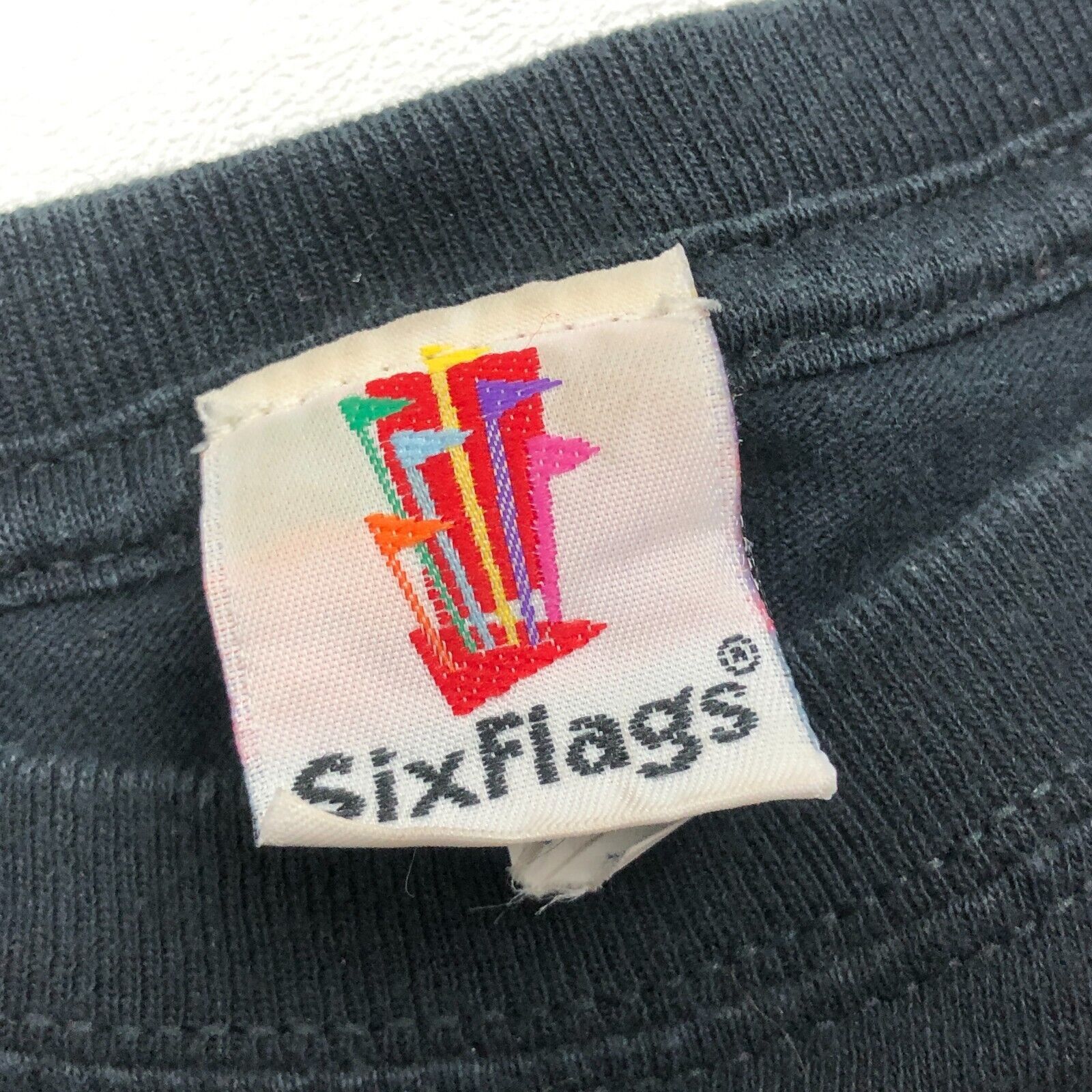 Vintage Six Flags Justice League Superman Batman Superhero Black Tee Size US L / EU 52-54 / 3 - 3 Thumbnail
