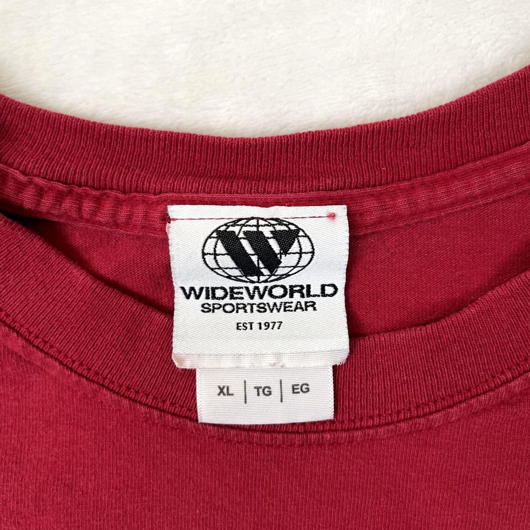Disney VINTAGE Walt Disney Family Museum Long Sleeve T-Shirt Mens XL Red Mickey Size US XL / EU 56 / 4 - 4 Thumbnail