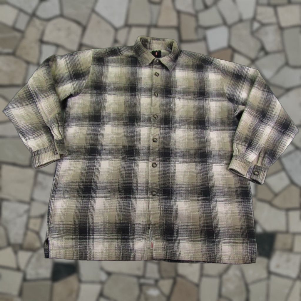 Levi's VINTAGE Levi's Shirt Mens Large Gray Brown Plaid Flannel Button-Up 90s Size US L / EU 52-54 / 3 - 1 Thumbnail