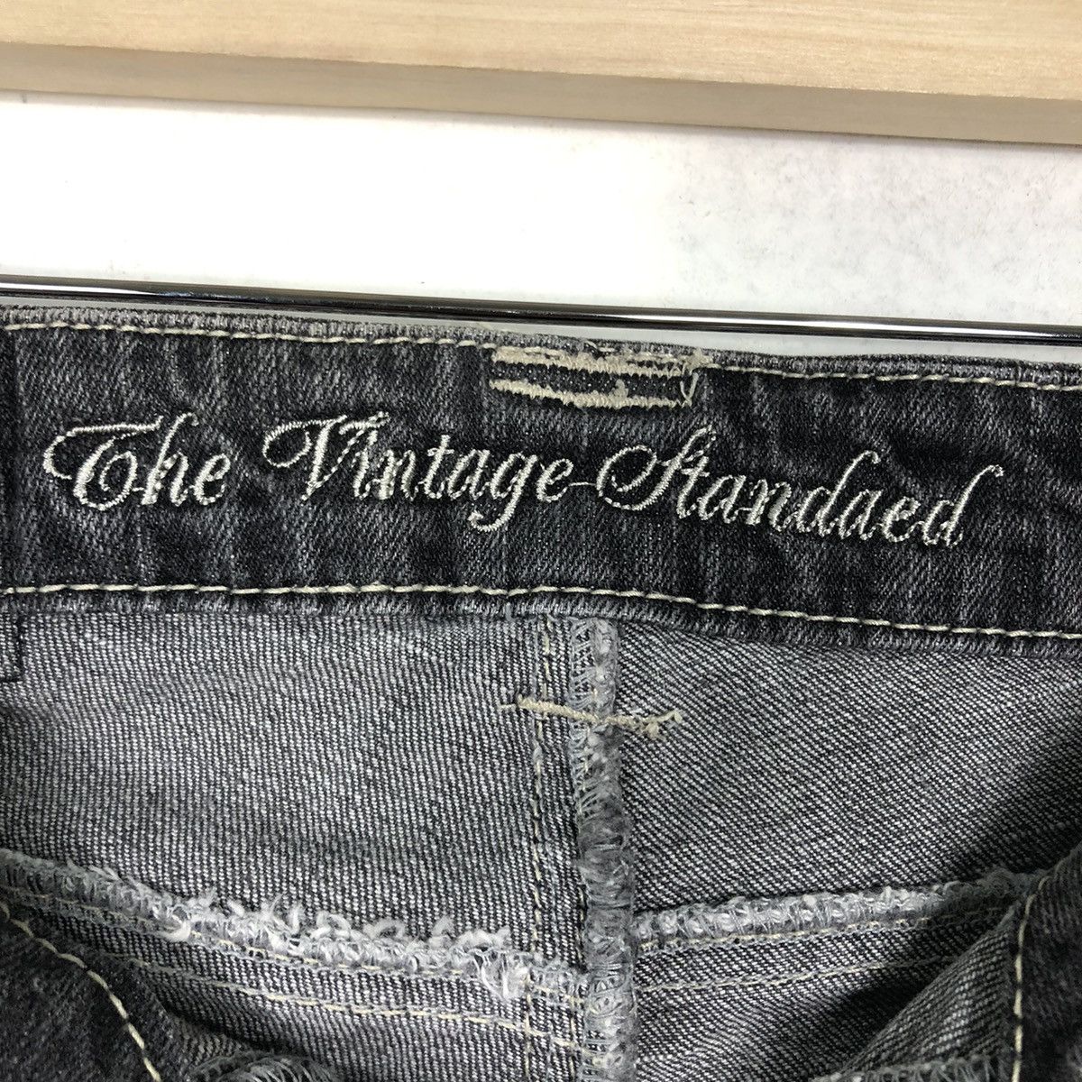 Japanese Brand PUNK DESIGN THE VINTAGE STANDARD SKINNY DISTRESSED DENIM Size US 30 / EU 46 - 14 Thumbnail