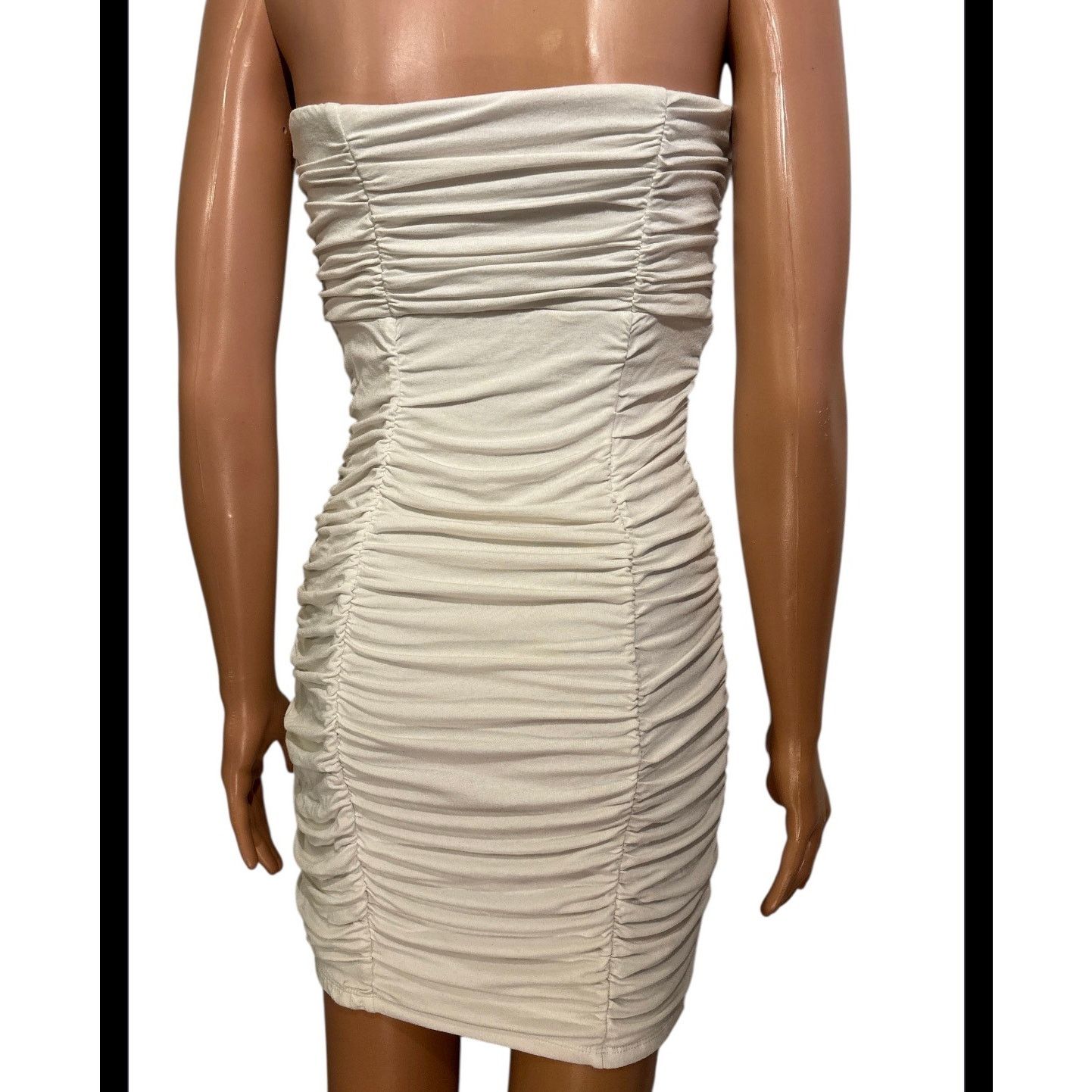 Bebe Bebe Strapless Ruched Mini Dress Size Small Size S / US 4 / IT 40 - 5 Thumbnail