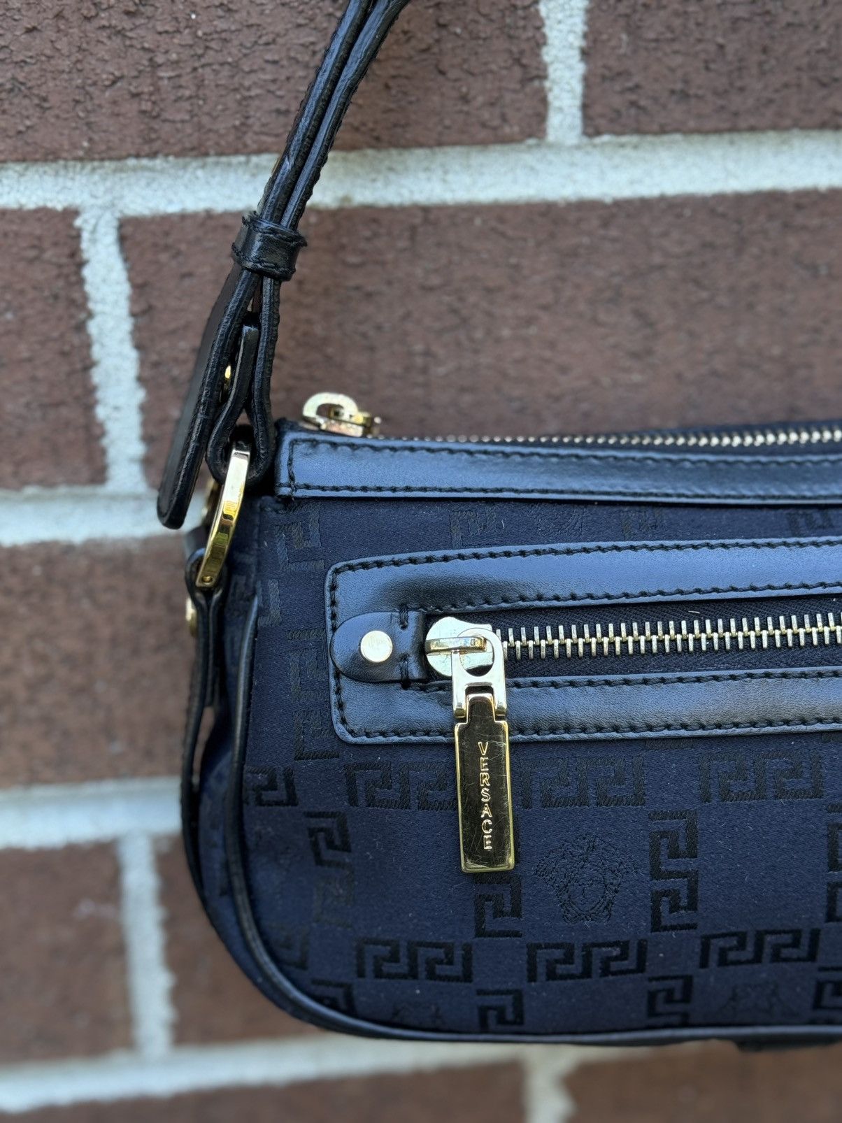 Versace Versace Vintage Bag Authentic Size ONE SIZE - 5 Thumbnail