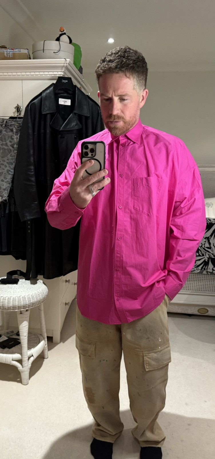 Balenciaga $1.3k FW23 Balenciaga Demna logo pink oversized shirt rare Size US L / EU 52-54 / 3 - 3 Thumbnail