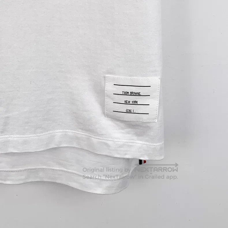 Thom Browne Thom Browne White cotton round-neck short-sleeved T-shirt Size US S / EU 44-46 / 1 - 4 Thumbnail