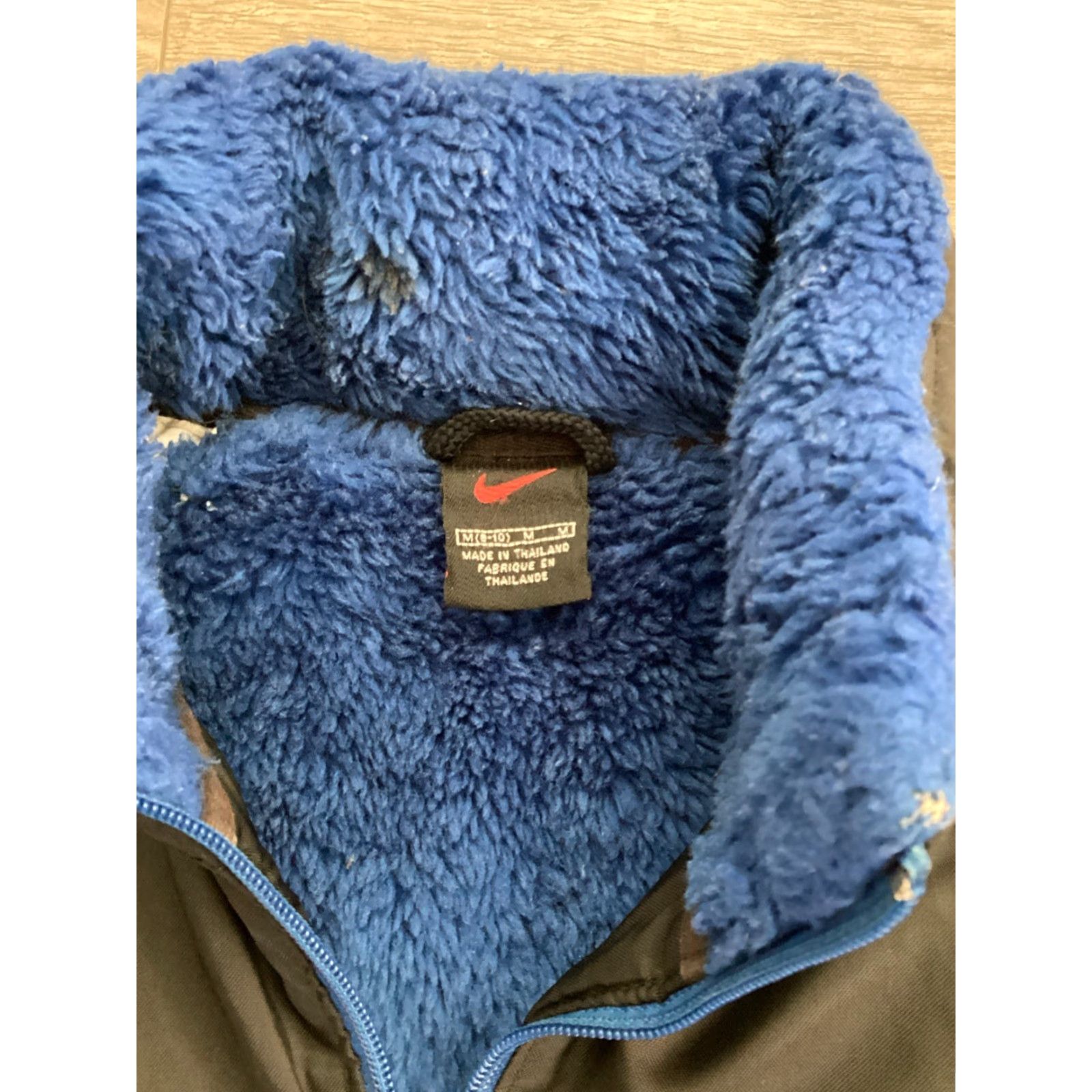 Nike VINTAGE Nike Jacket Men M Black Winter Nylon Packable Hood Fleece Lined Deep Pile Blue Accents Full Zip Pockets Adjustable Wrists Size US M / EU 48-50 / 2 - 4 Thumbnail