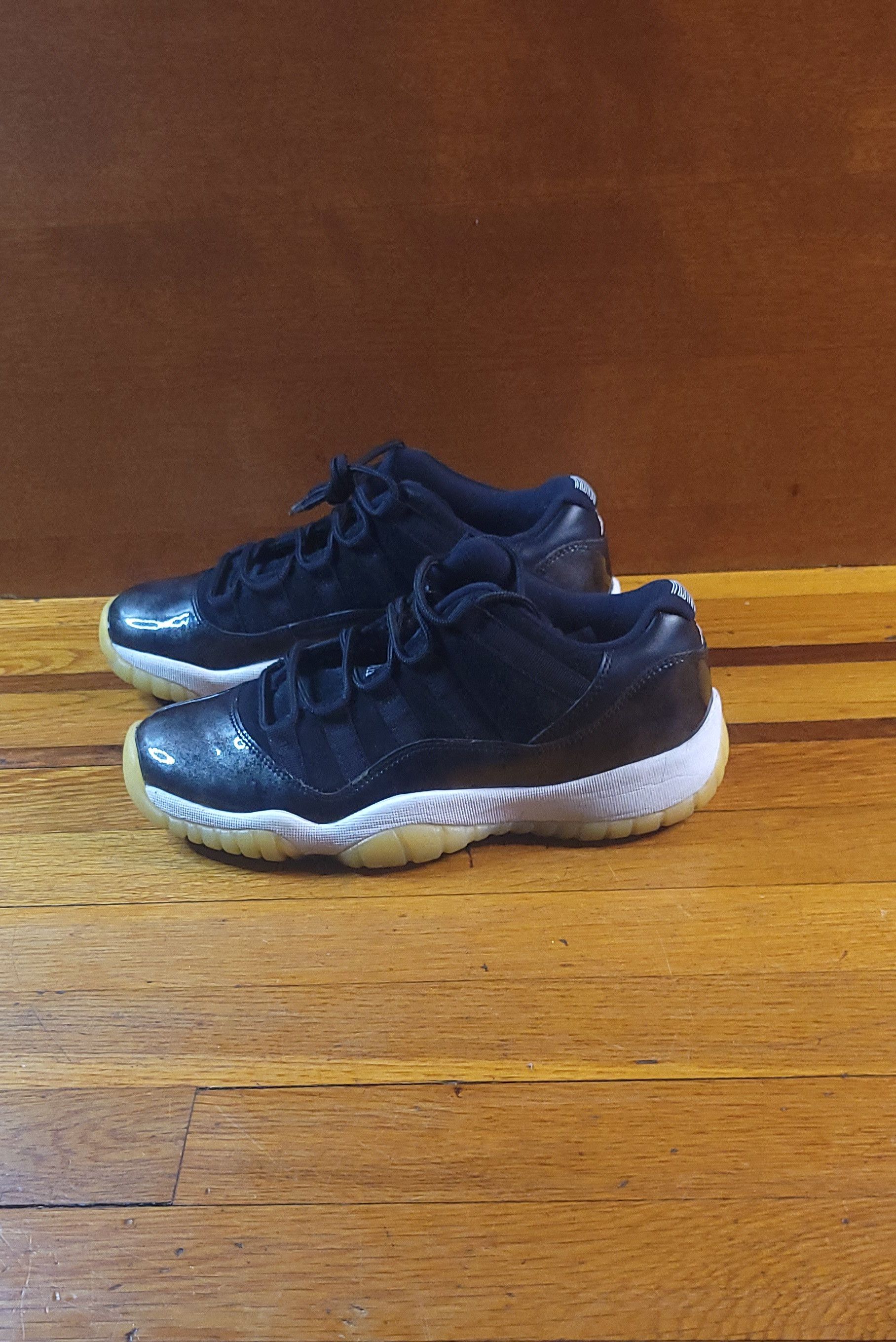 Jordan 11 'Barons'
