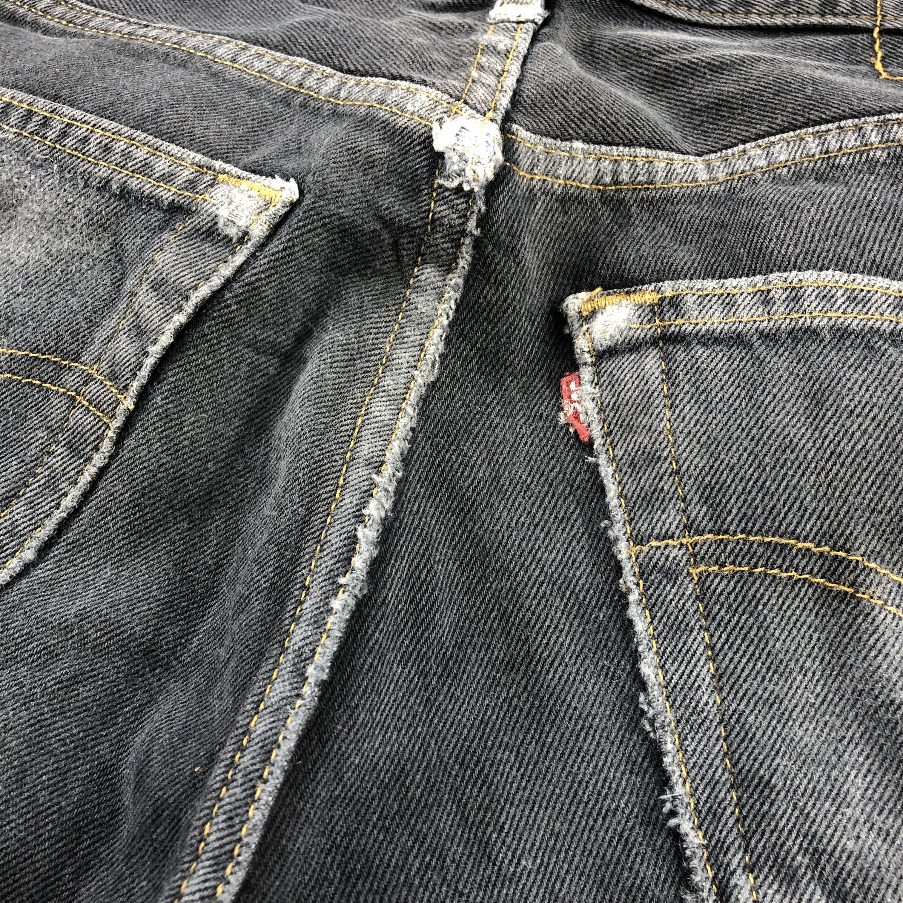Levi's 90s Vintage Faded Black Levis 501 Jeans-JM3049 Size US 30 / EU 46 - 6 Thumbnail