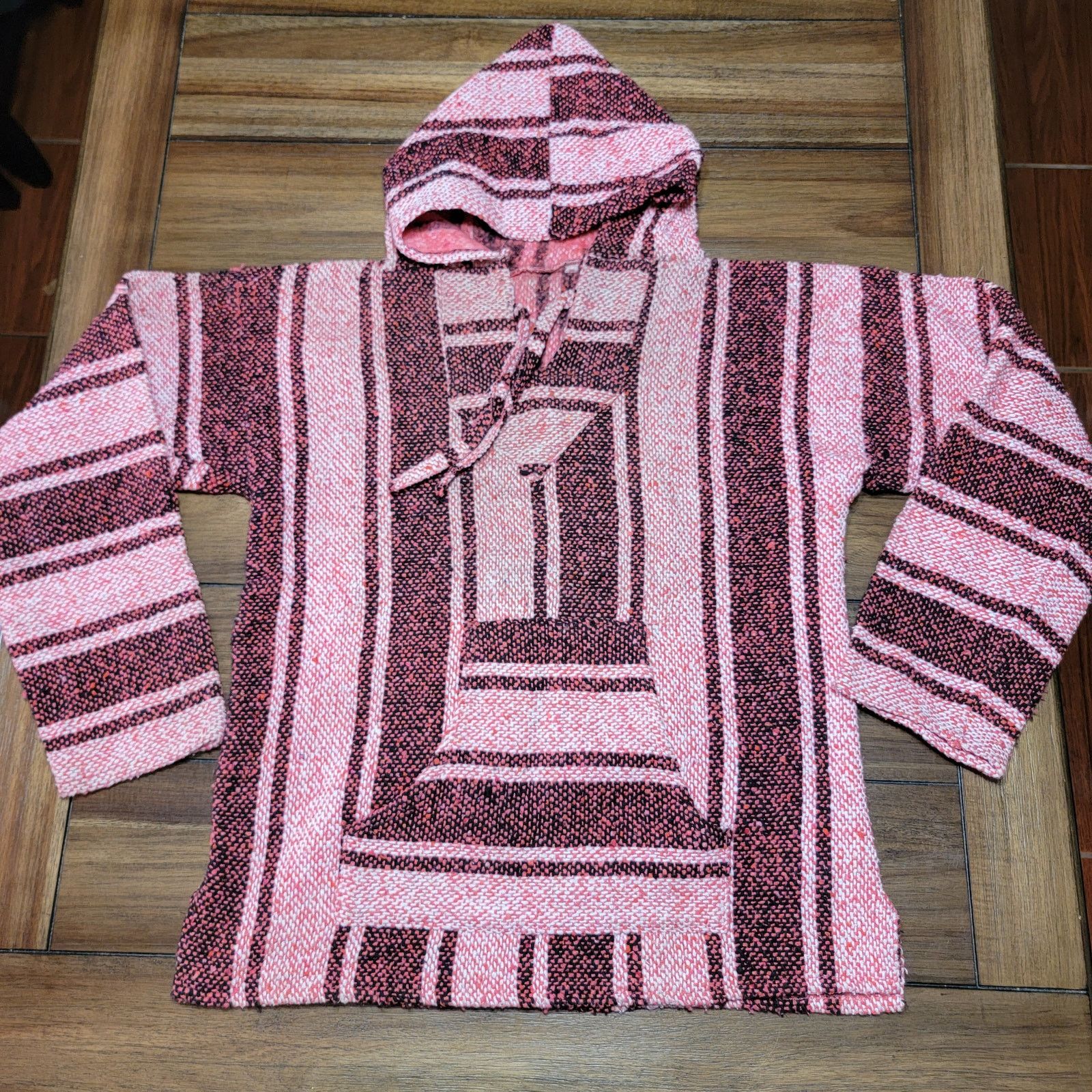 Other Mexican Baja Pullover "Drug Rug" Hoodie - Size Medium Size M / US 6-8 / IT 42-44 - 1 Thumbnail