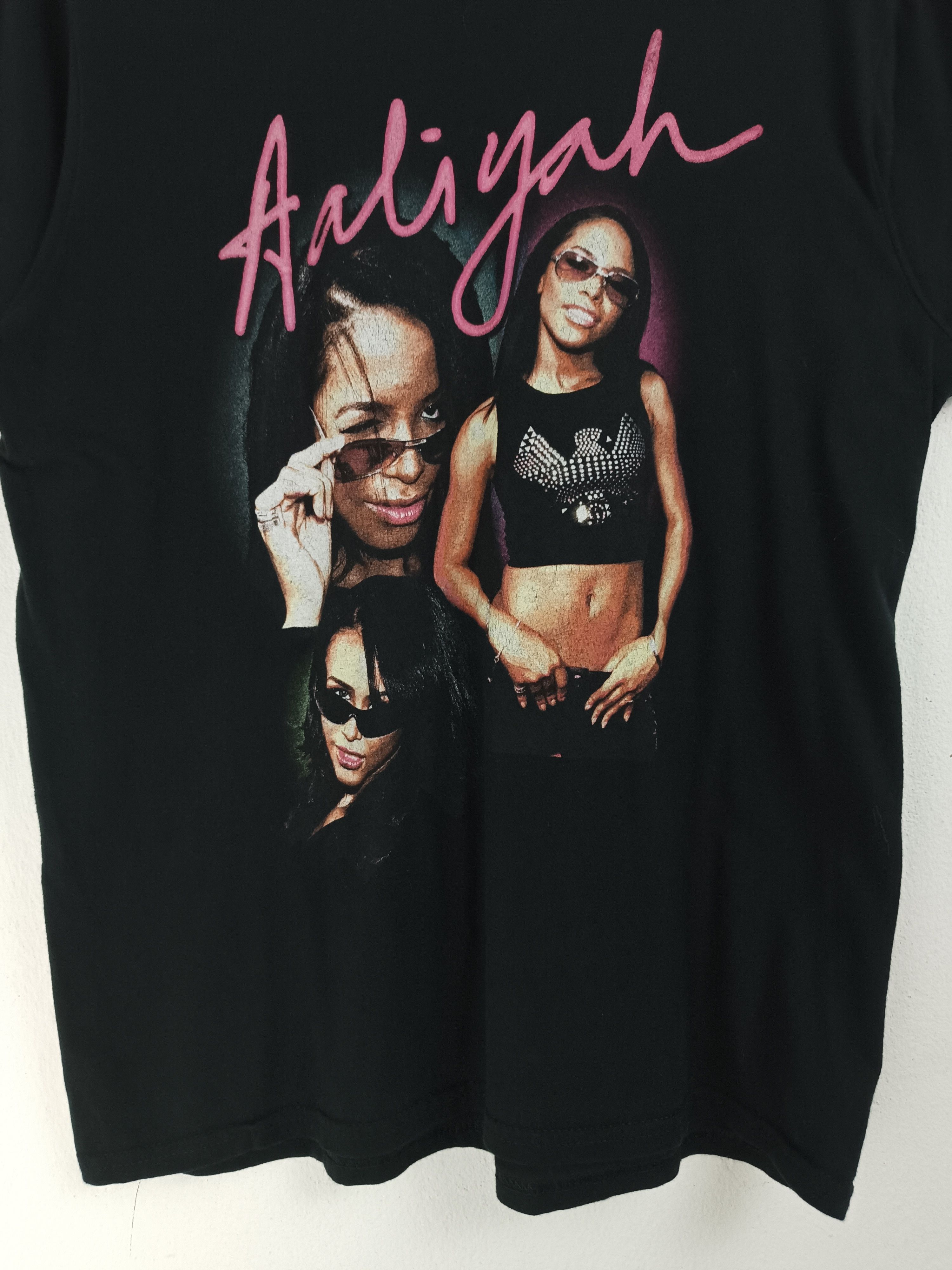 Rap Tees VINTAGE AALIYAH RAP TEE STYLE LEFT EYE JCOLE M.JACKSON Size US M / EU 48-50 / 2 - 8 Thumbnail