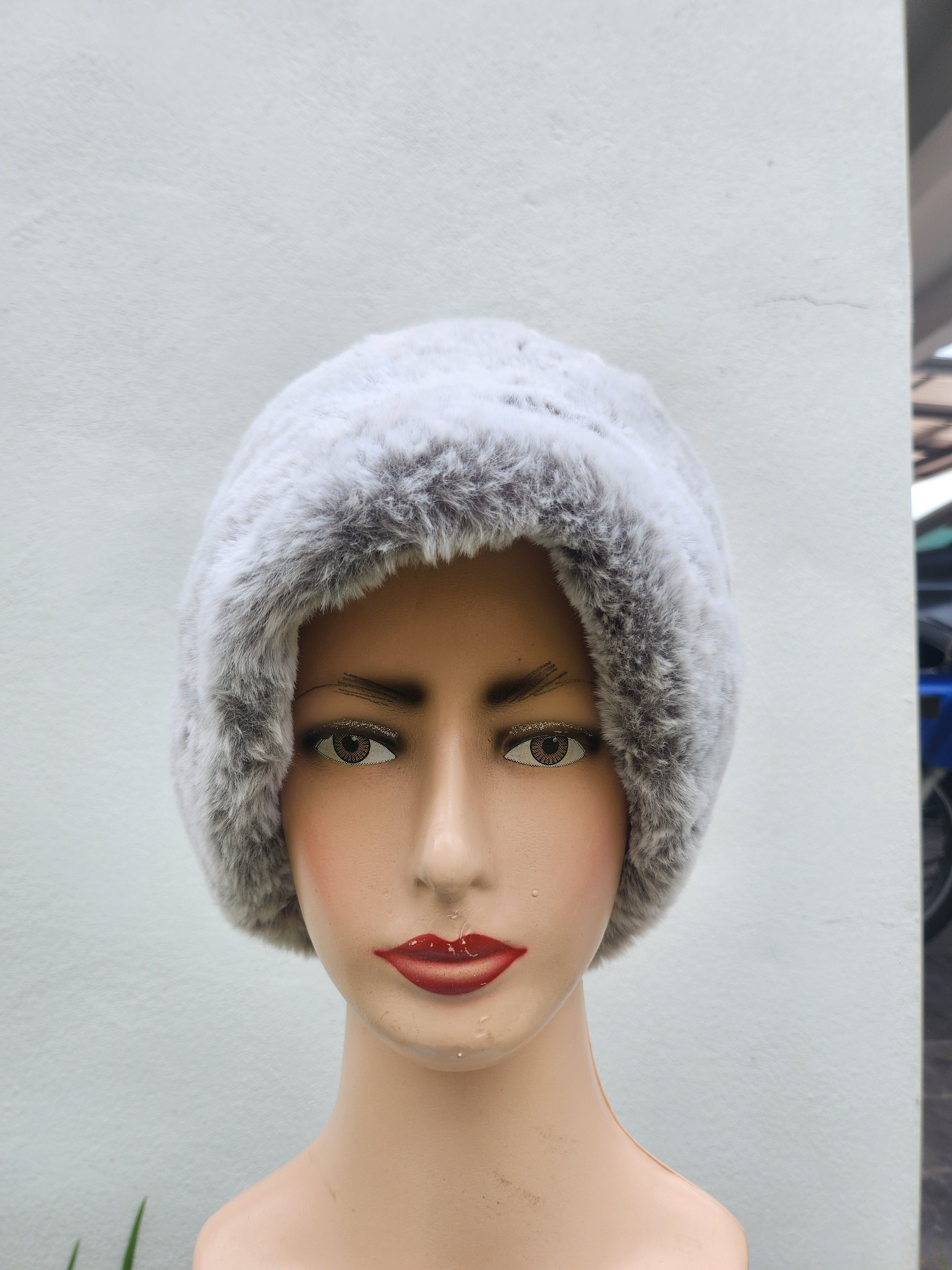Japanese Brand 💥Fur Hat Cap Unisex Size ONE SIZE - 1 Thumbnail