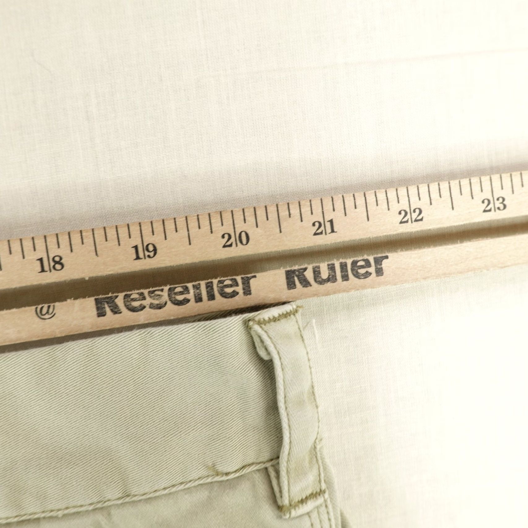 Tori Richard Tori Richard Shorts 42 Mens Khaki Beige Tan Chino Cotton Flex Lounge Beach Size US 42 / EU 58 - 7 Thumbnail