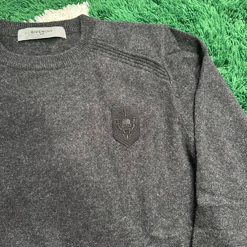 Givenchy Givenchy Shield Wool Sweater Knitwear Size US L / EU 52-54 / 3 - 2 Thumbnail