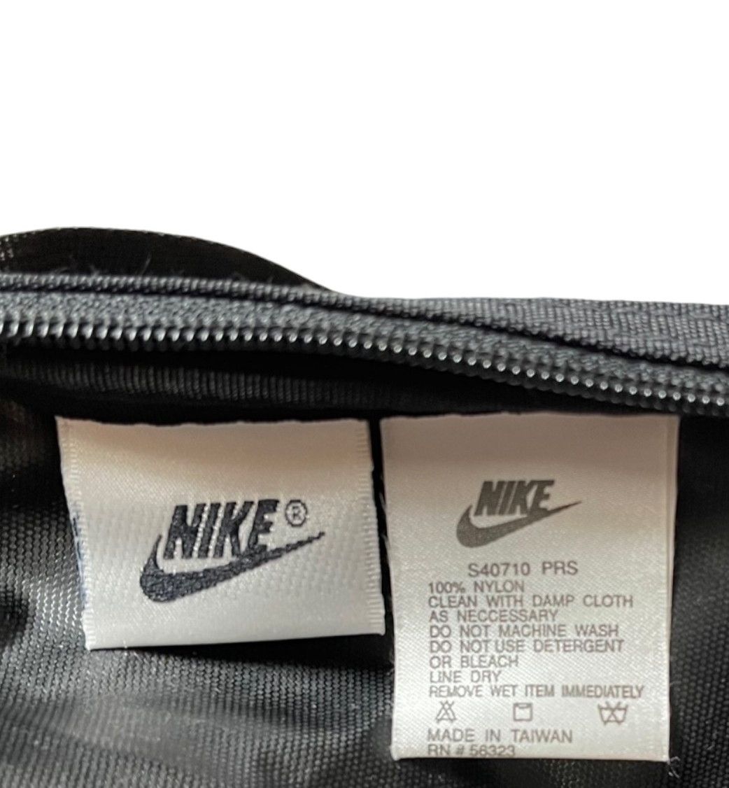 Nike Vintage Nike Air Jordan World Print Duffle Gym Thrift Bag Size ONE SIZE - 3 Thumbnail