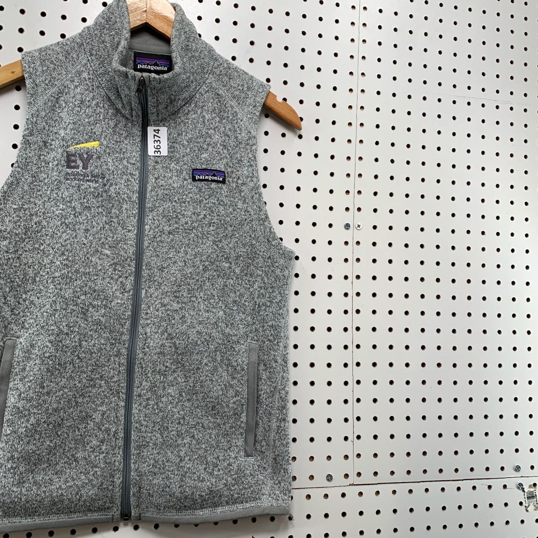 Patagonia Patagonia Better Sweater Vest Jacket Womens Small Gray Zip Sleeveless 17x24 Size S / US 4 / IT 40 - 4 Thumbnail