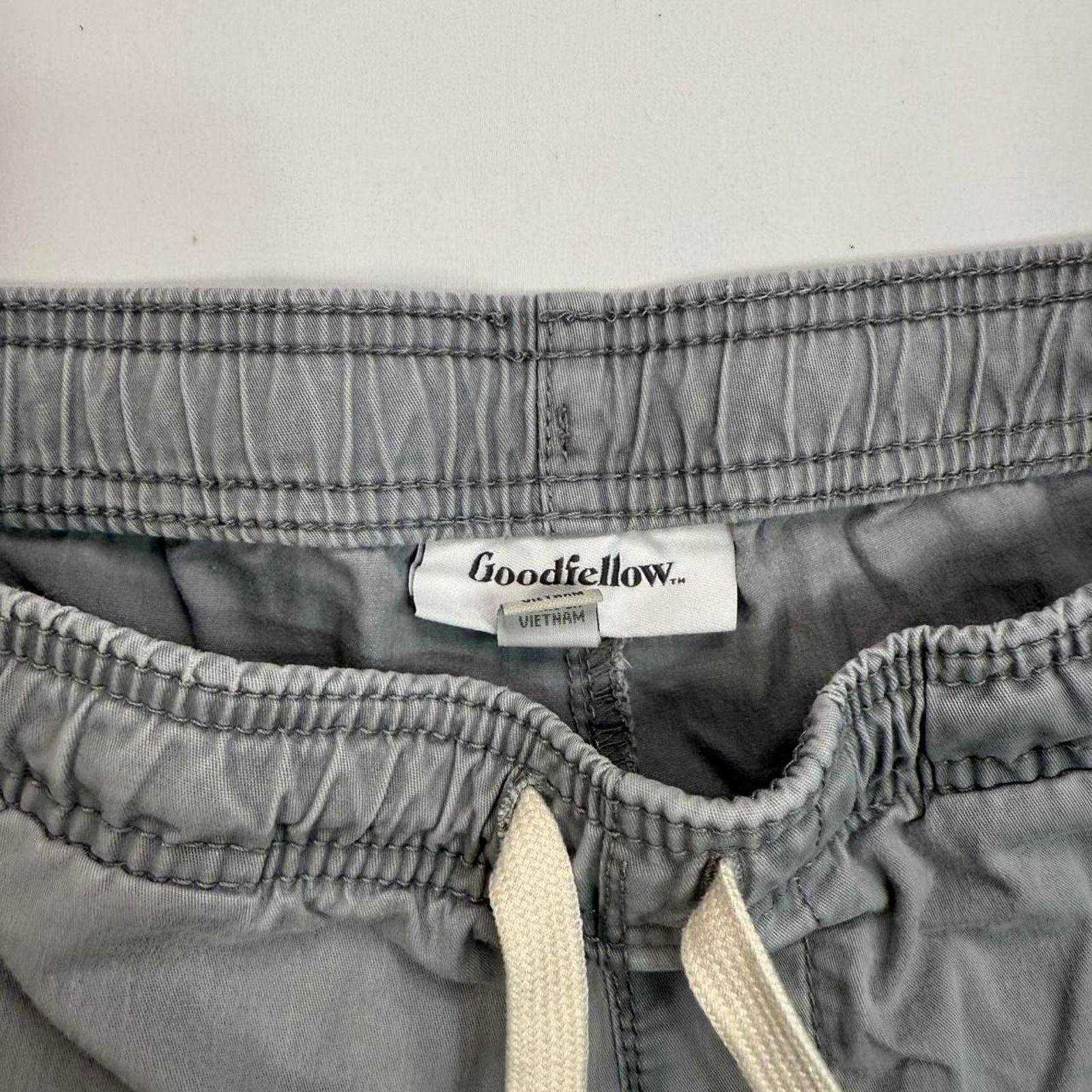 Other Goodfellow Grey and White Drawstring Shorts Sz S Size US 30 / EU 46 - 3 Thumbnail
