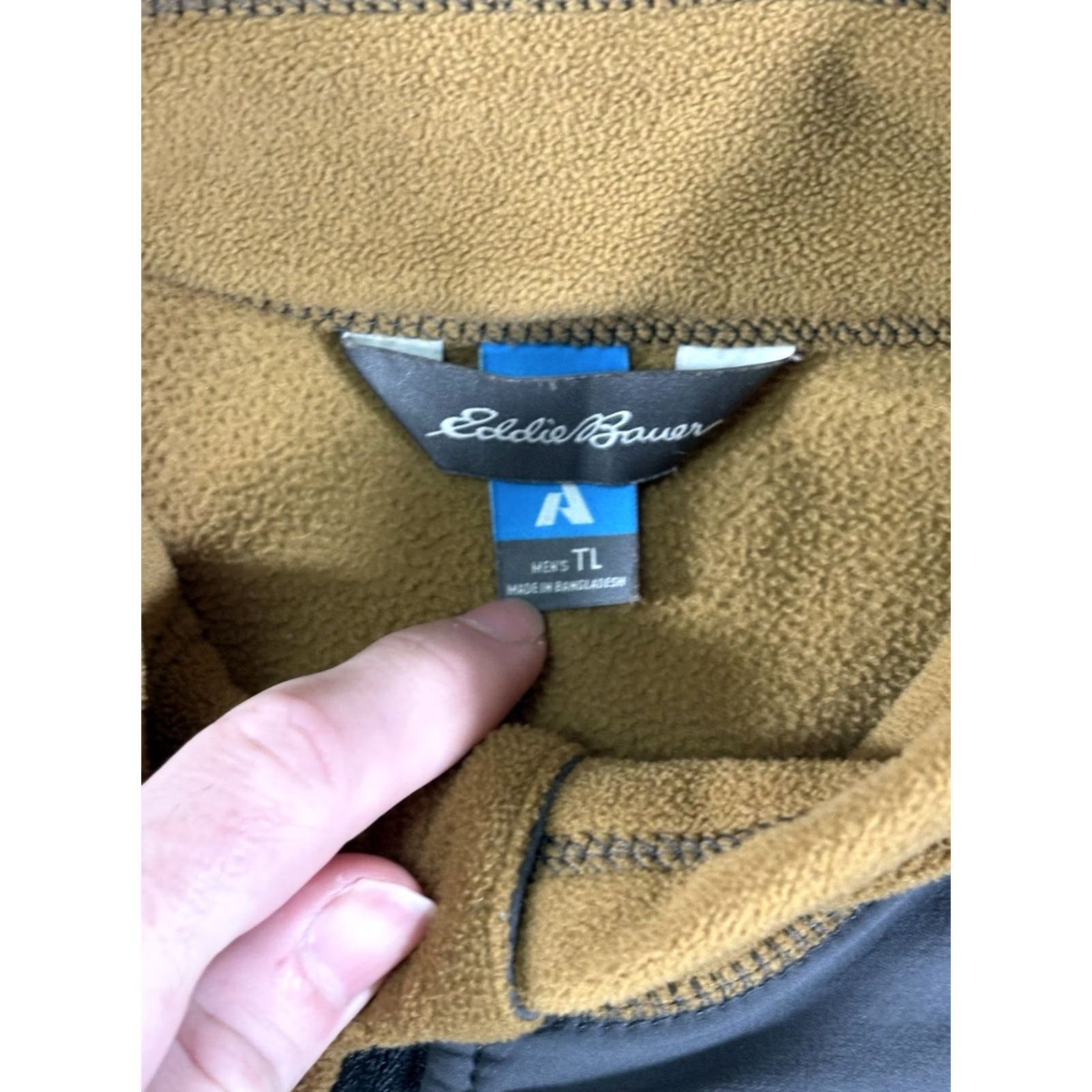 Eddie Bauer Eddie Bauer First Ascent Polartec Quarter Zip Fleece Mens LT Brown 1/4 Zip Logo Outdoor Pullover Size US L / EU 52-54 / 3 - 4 Thumbnail