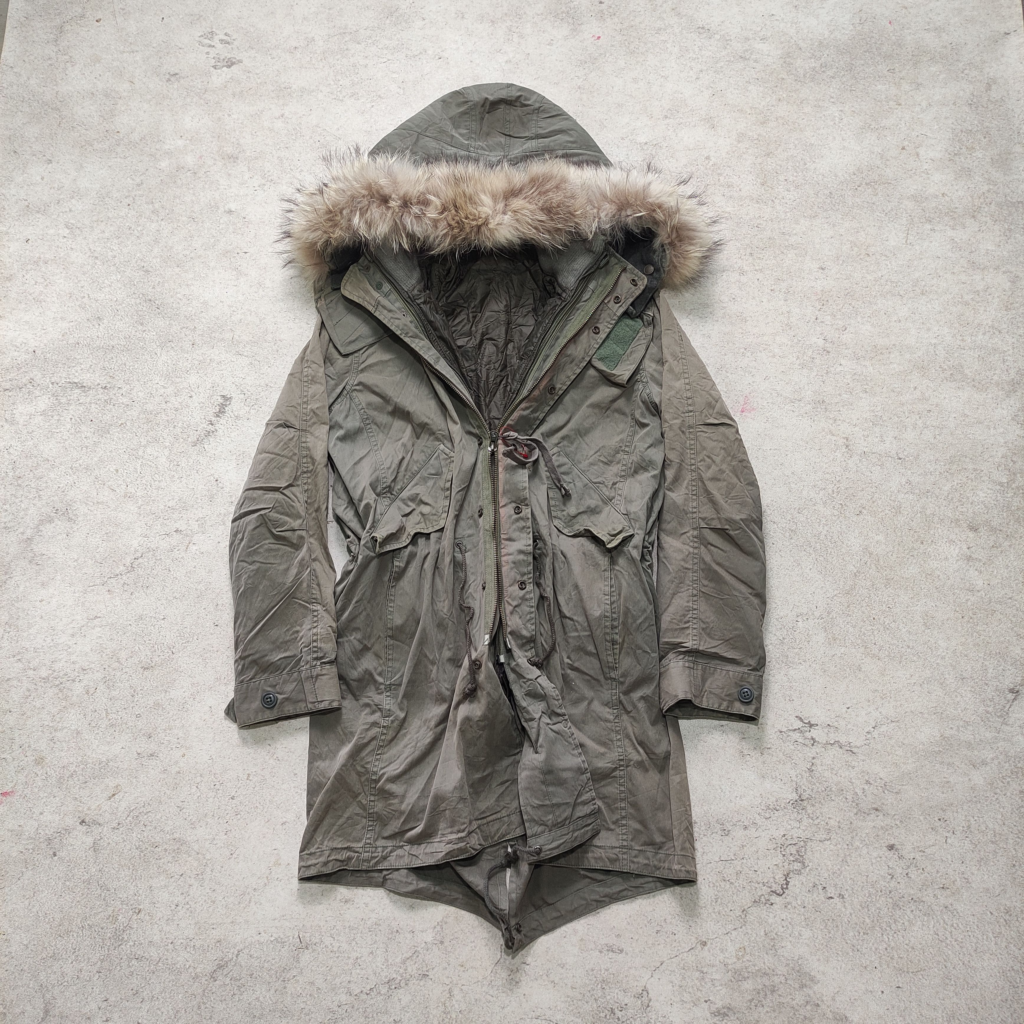 Le Grande Bleu (L.G.B.) Nano Universe Fishtail “Wizard” Fur Parka style G.O.A Size US M / EU 48-50 / 2 - 2 Thumbnail